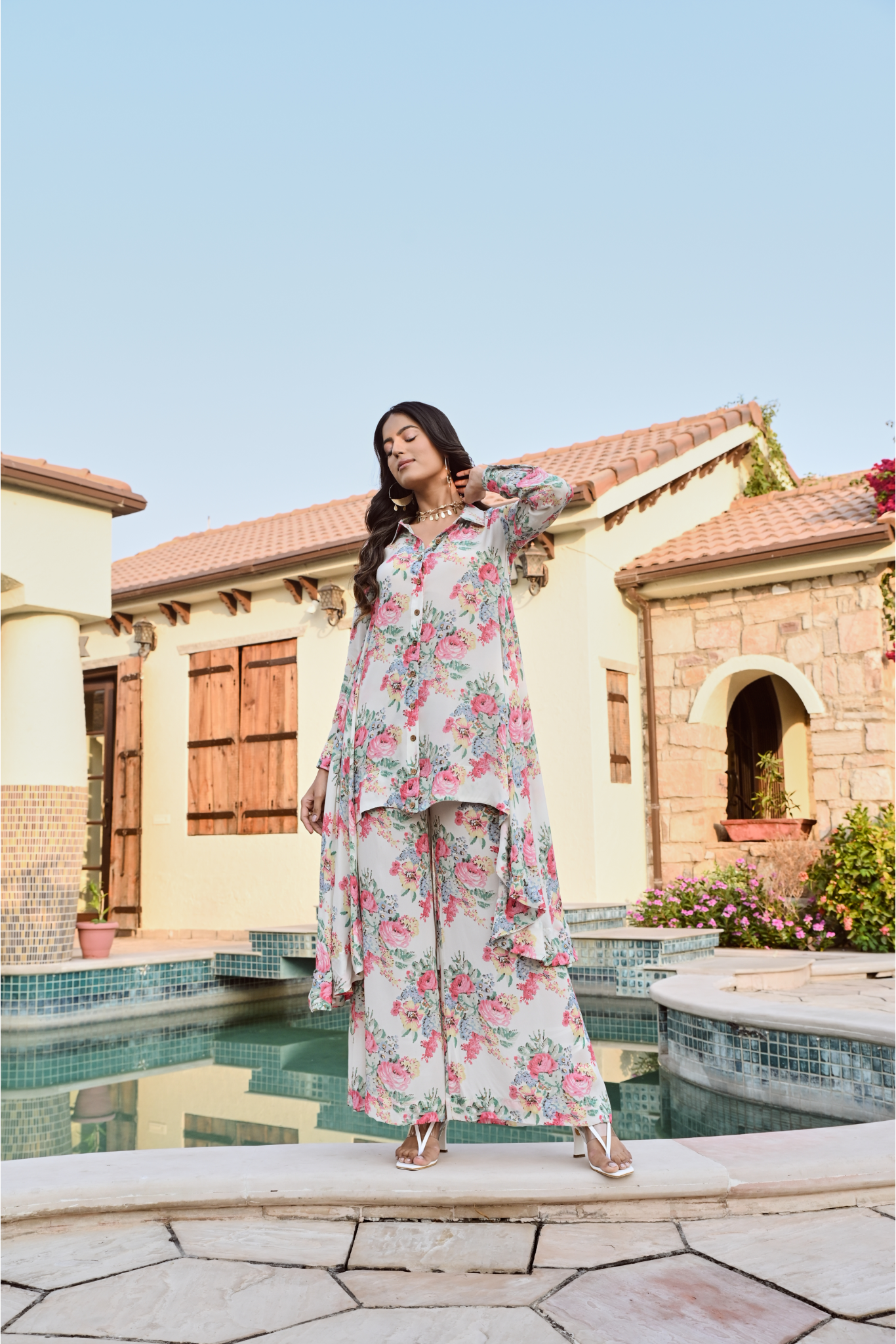 IVORY MULTI FLORAL RIA SHIRT & PANTS COORD SET OF TWO