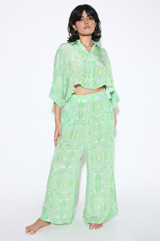 Relaxed Fit Cropped Shirt Green marble