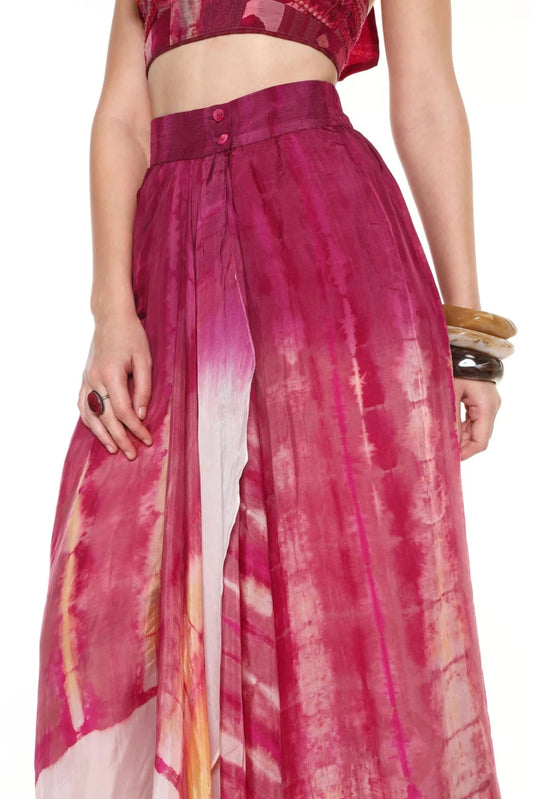 SCLERA SKIRT