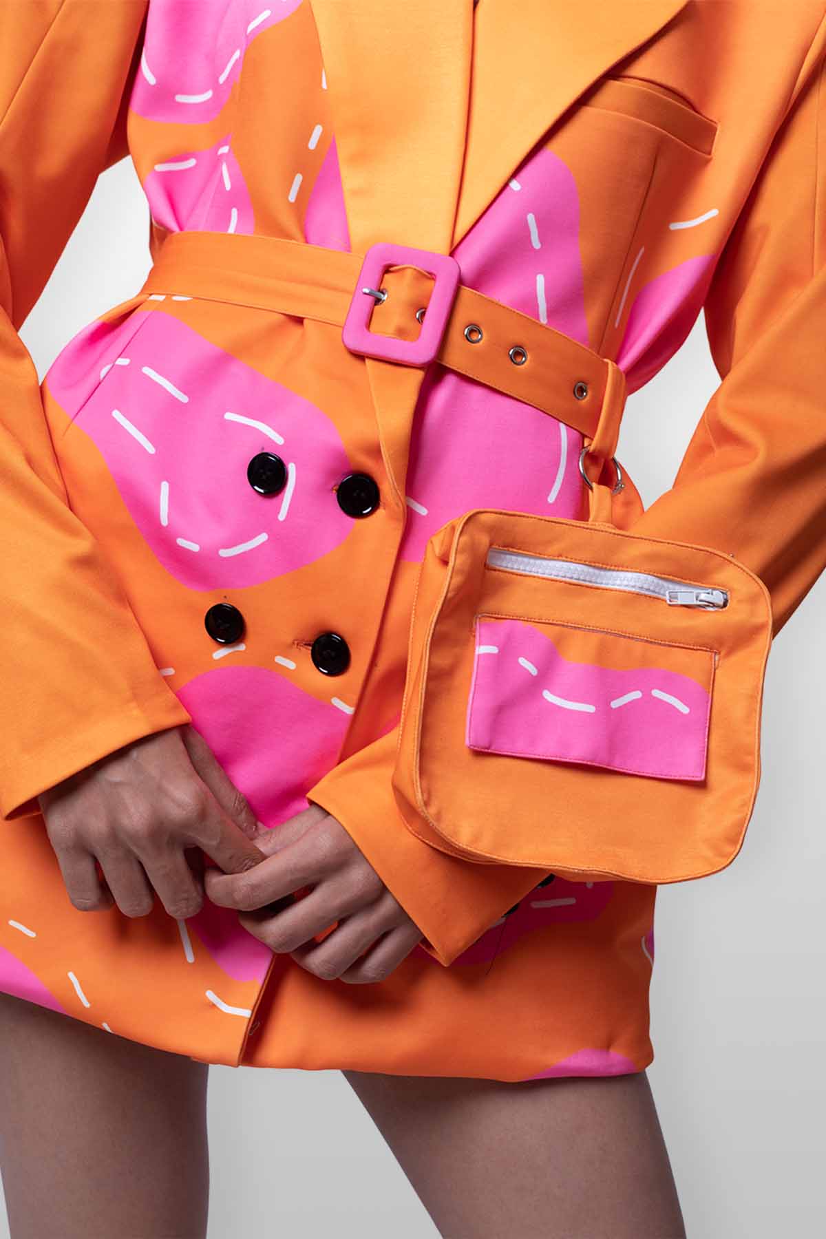 SPOTTED IN PINK WAIST BAG BELT