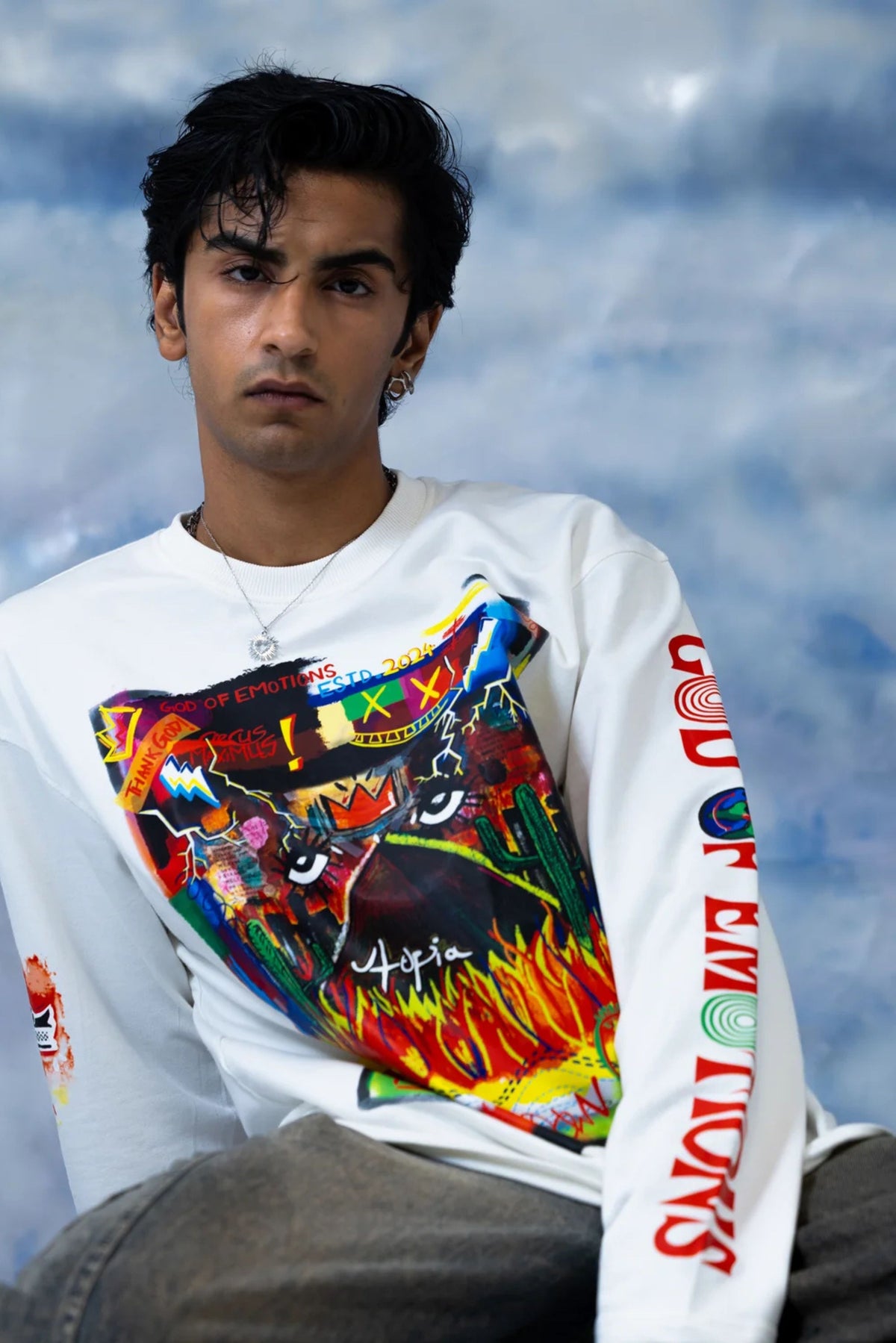 UTOPIAN FULL SLEEVE TEE