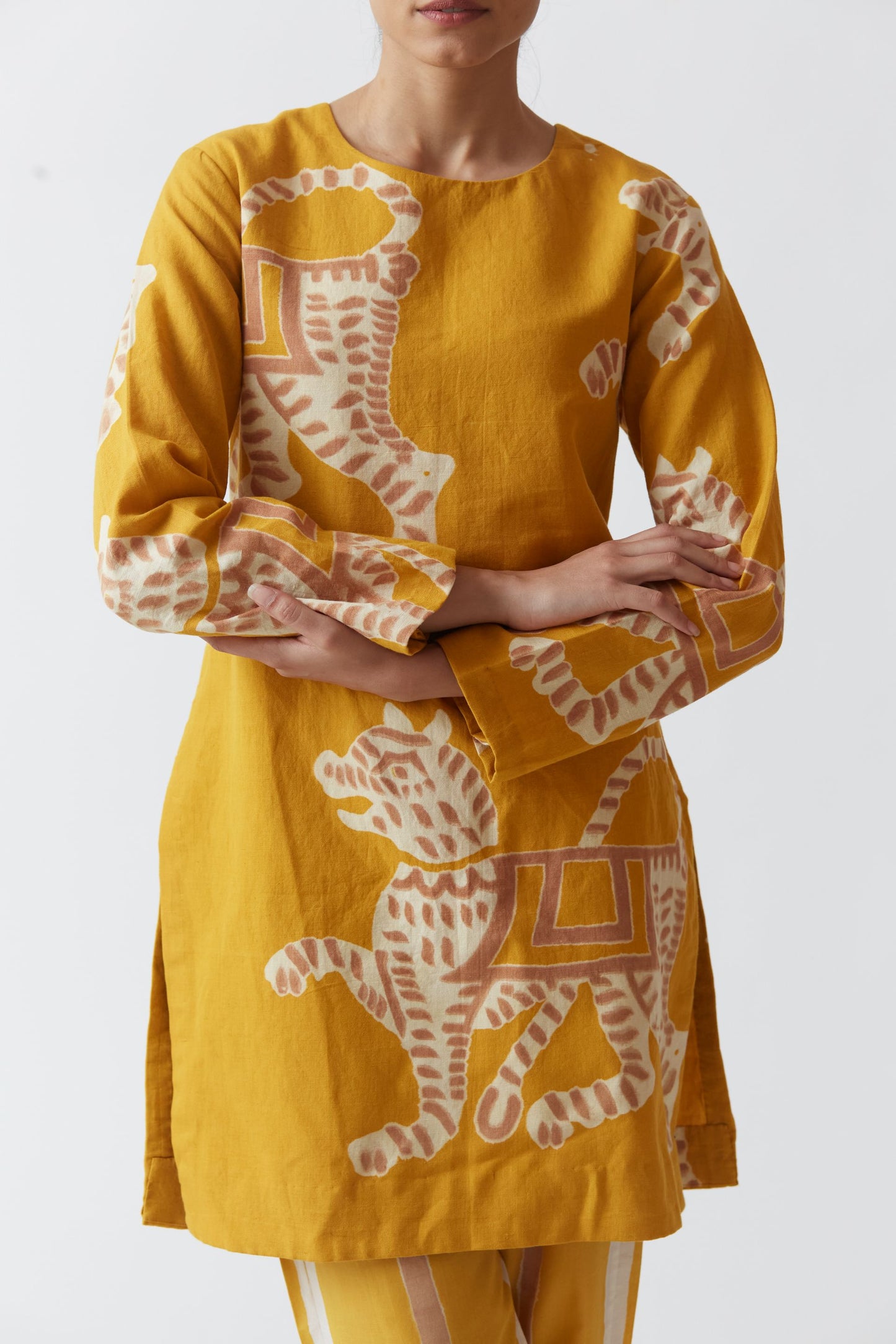 SHERNI KURTA SET (YELLOW)