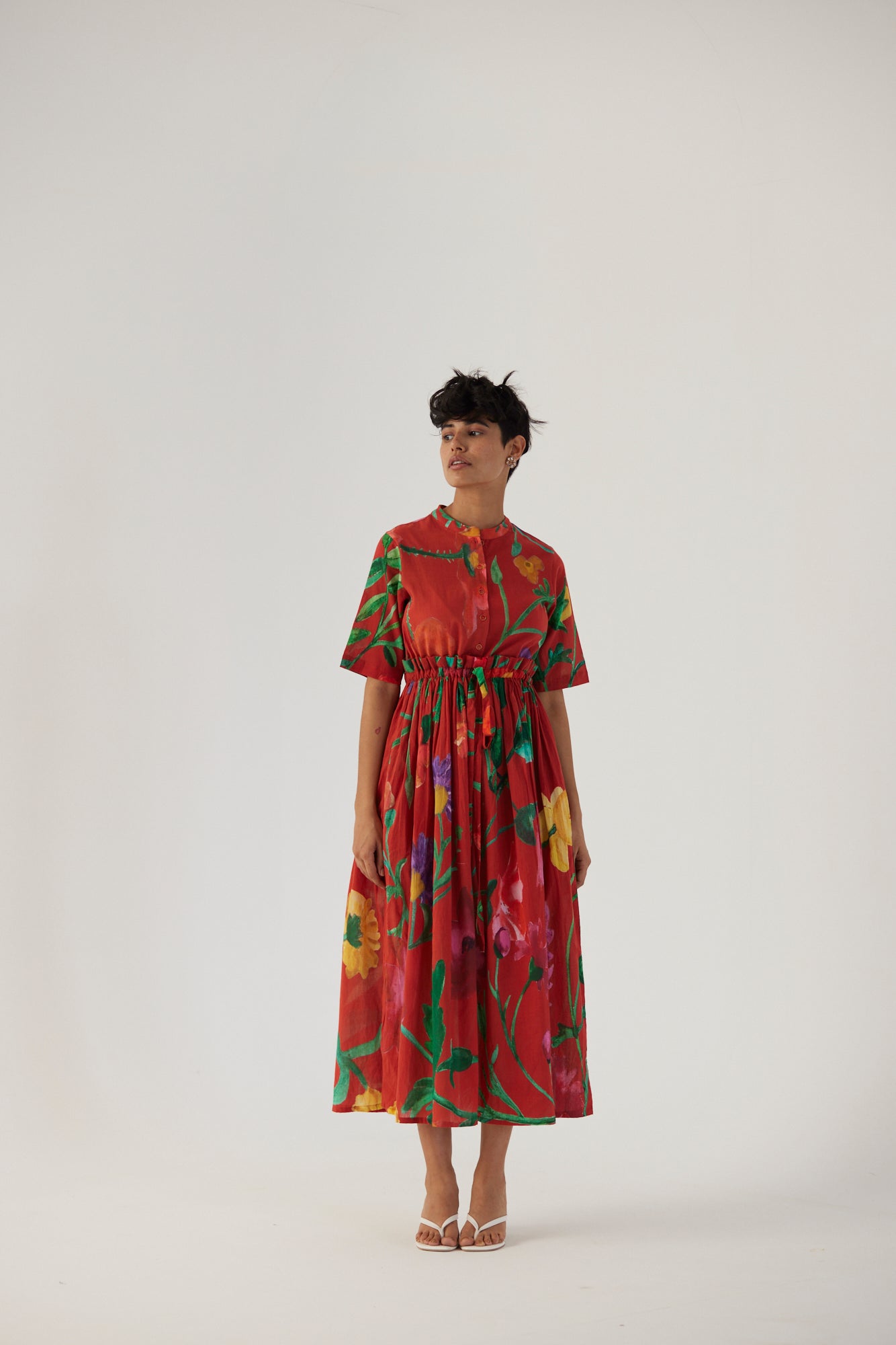 BIG BOTANICAL RED GATHERED DRESS