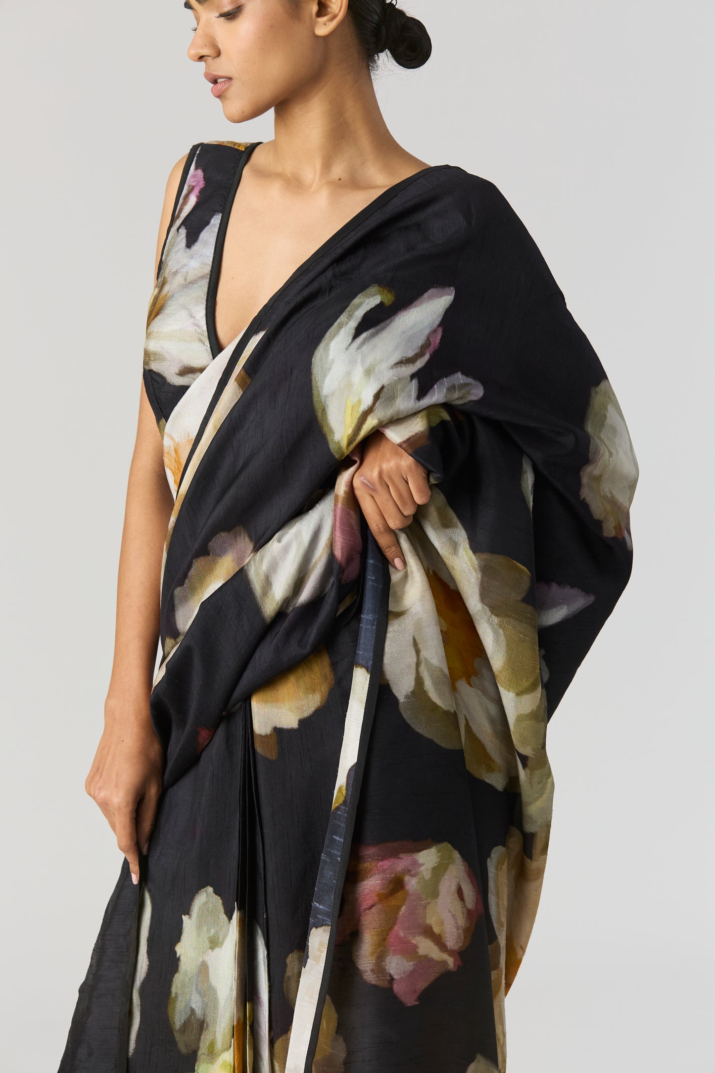 VIVA FIORI PRE-DRAPED SAREE