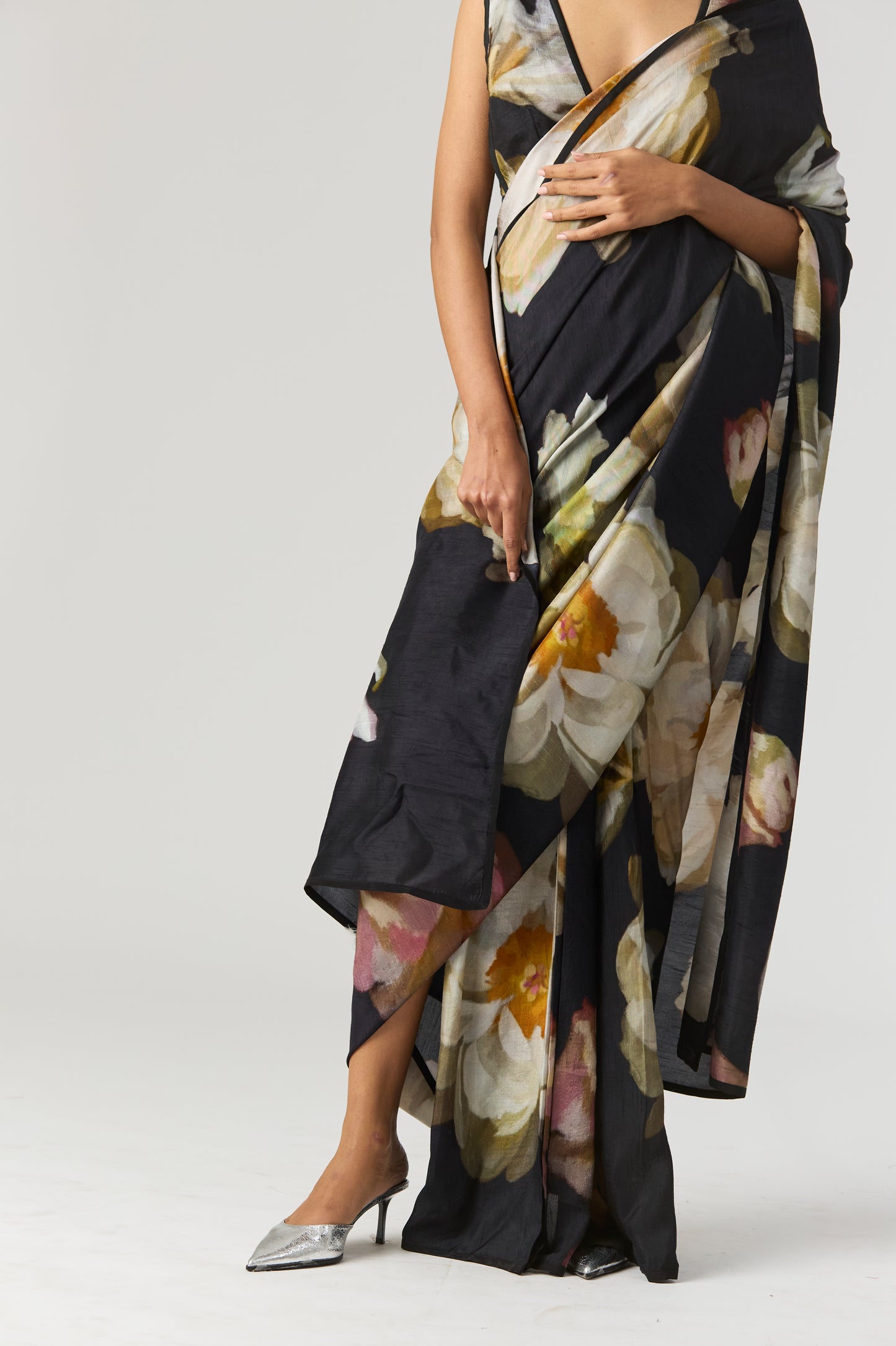 VIVA FIORI PRE-DRAPED SAREE