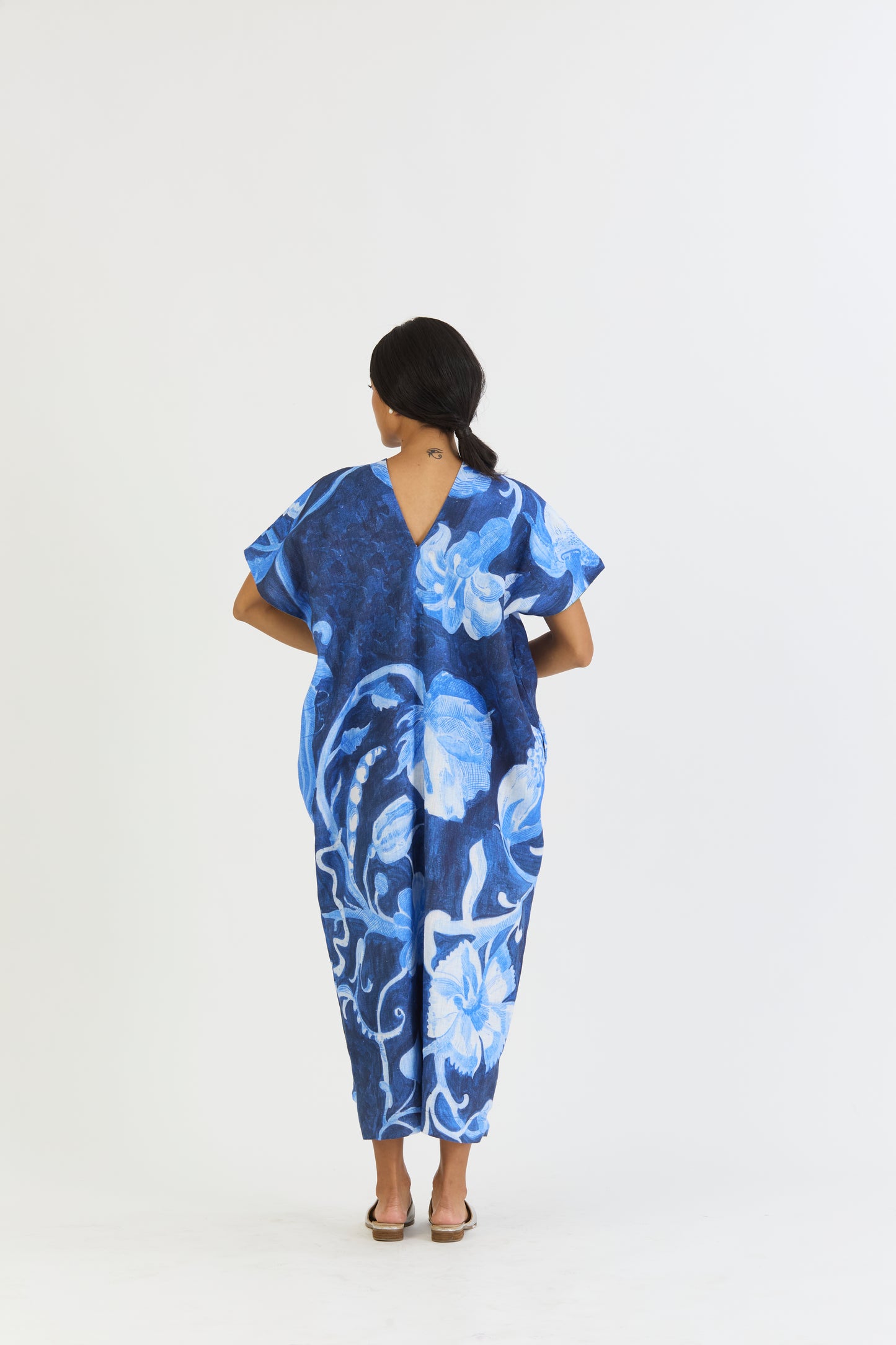 BILBERRY LINEN KAFTAN DRESS