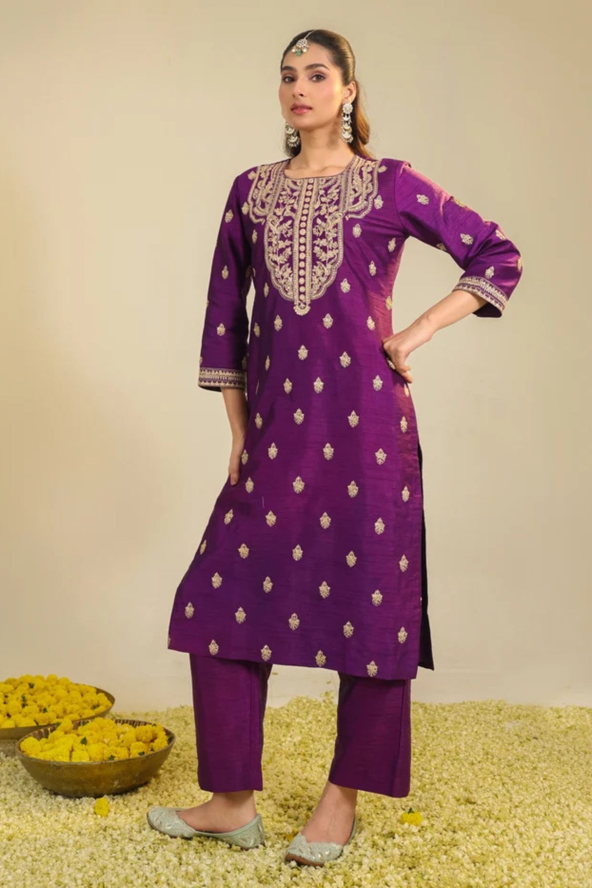 Purple Muktalif Kurta Set