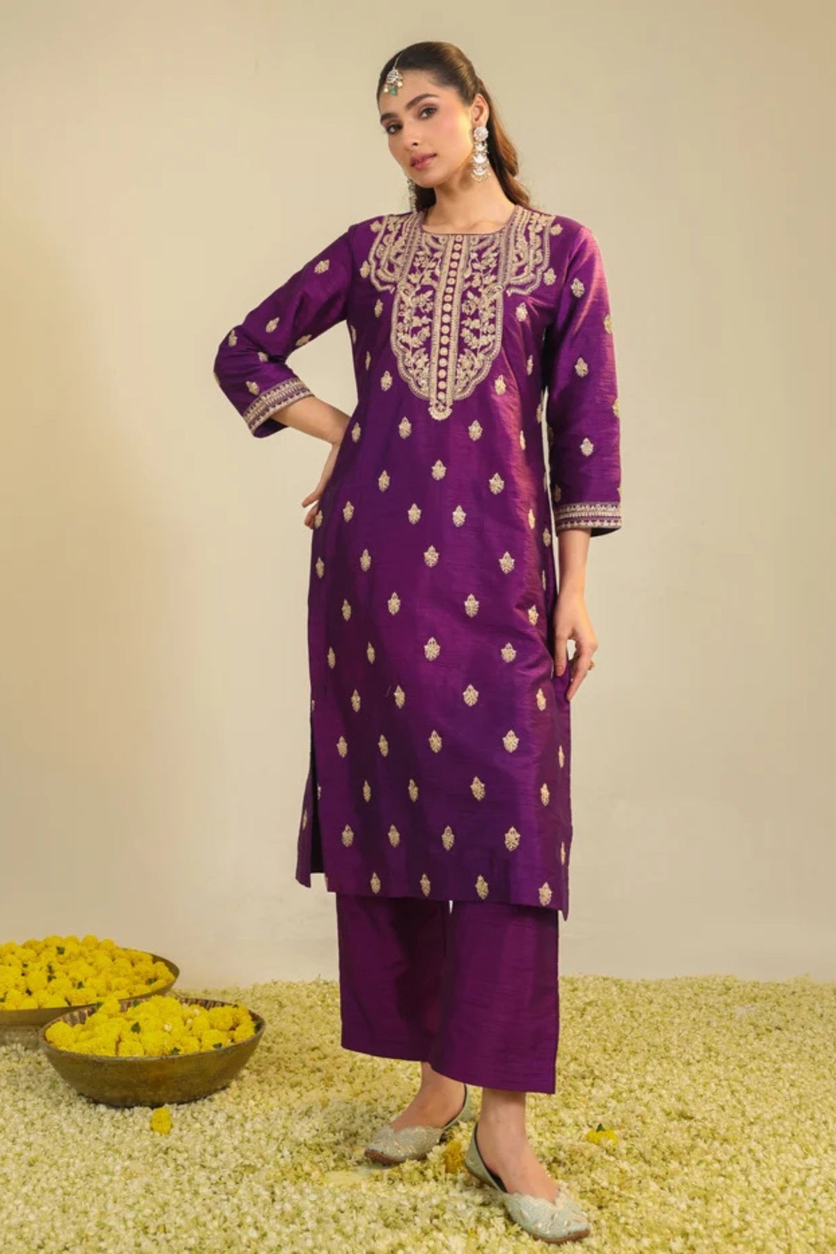 Purple Muktalif Kurta Set