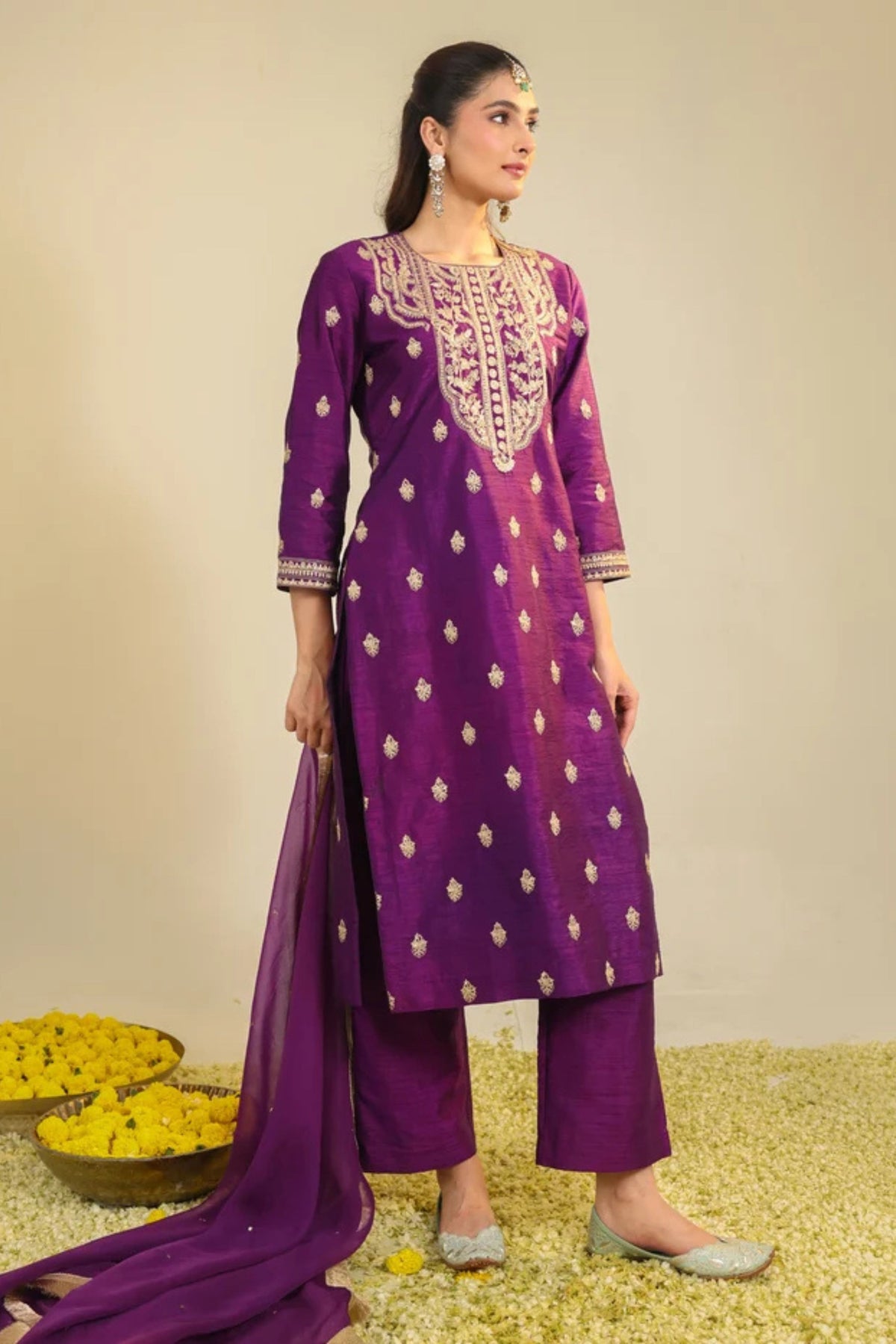 Purple Muktalif Kurta Set