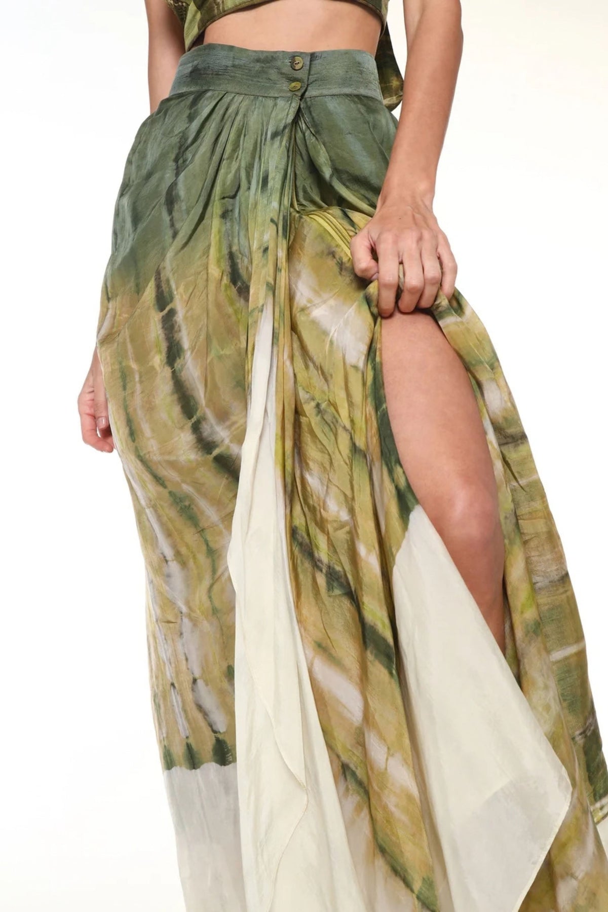 SCLERA SKIRT