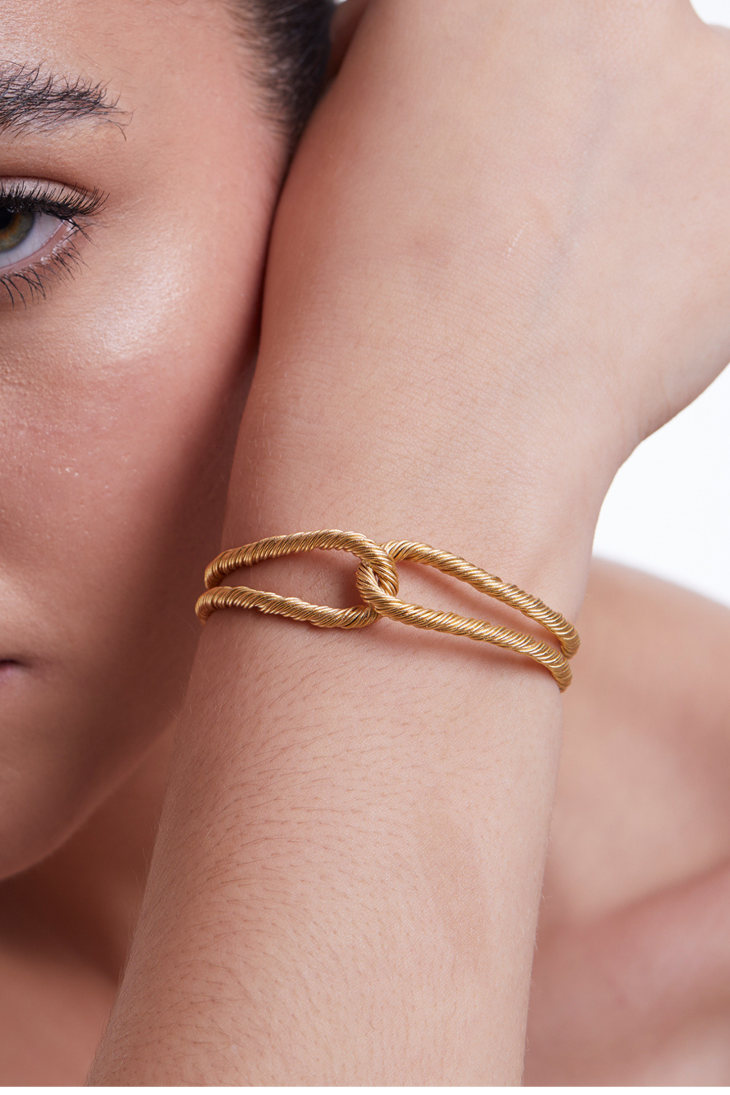 Threaded Interlocked Bracelet