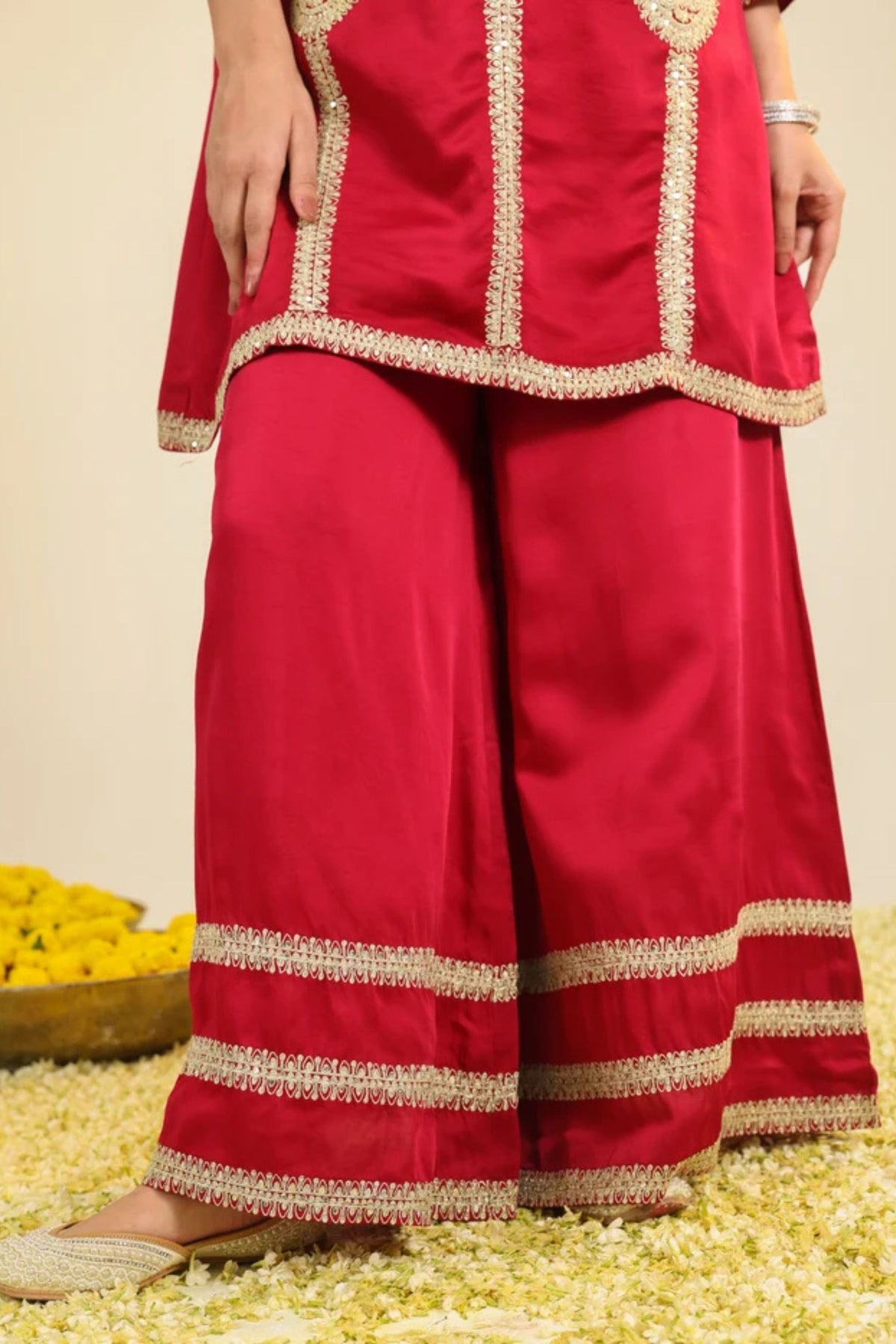 Red Zainaa Kurta Set