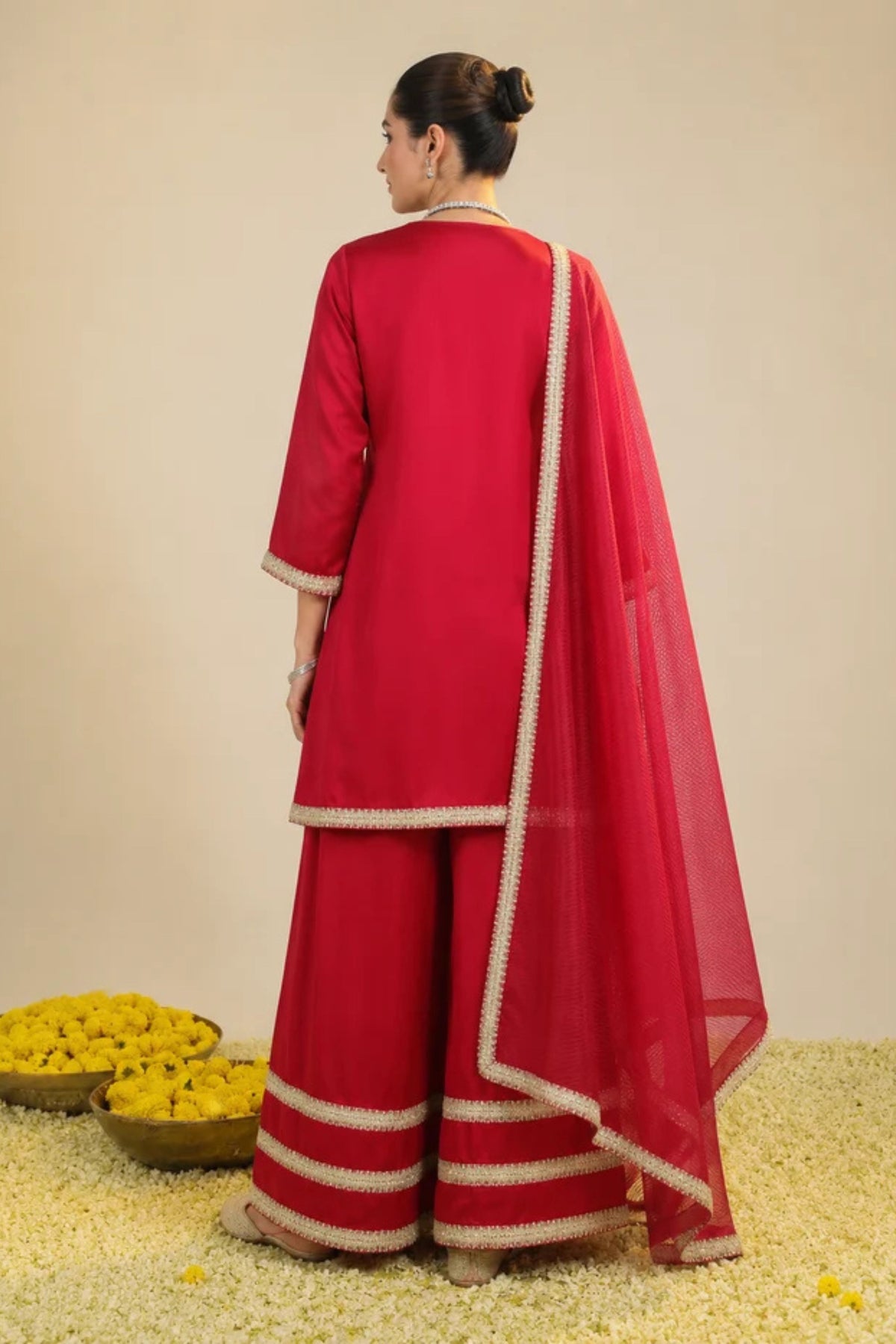 Red Zainaa Kurta Set