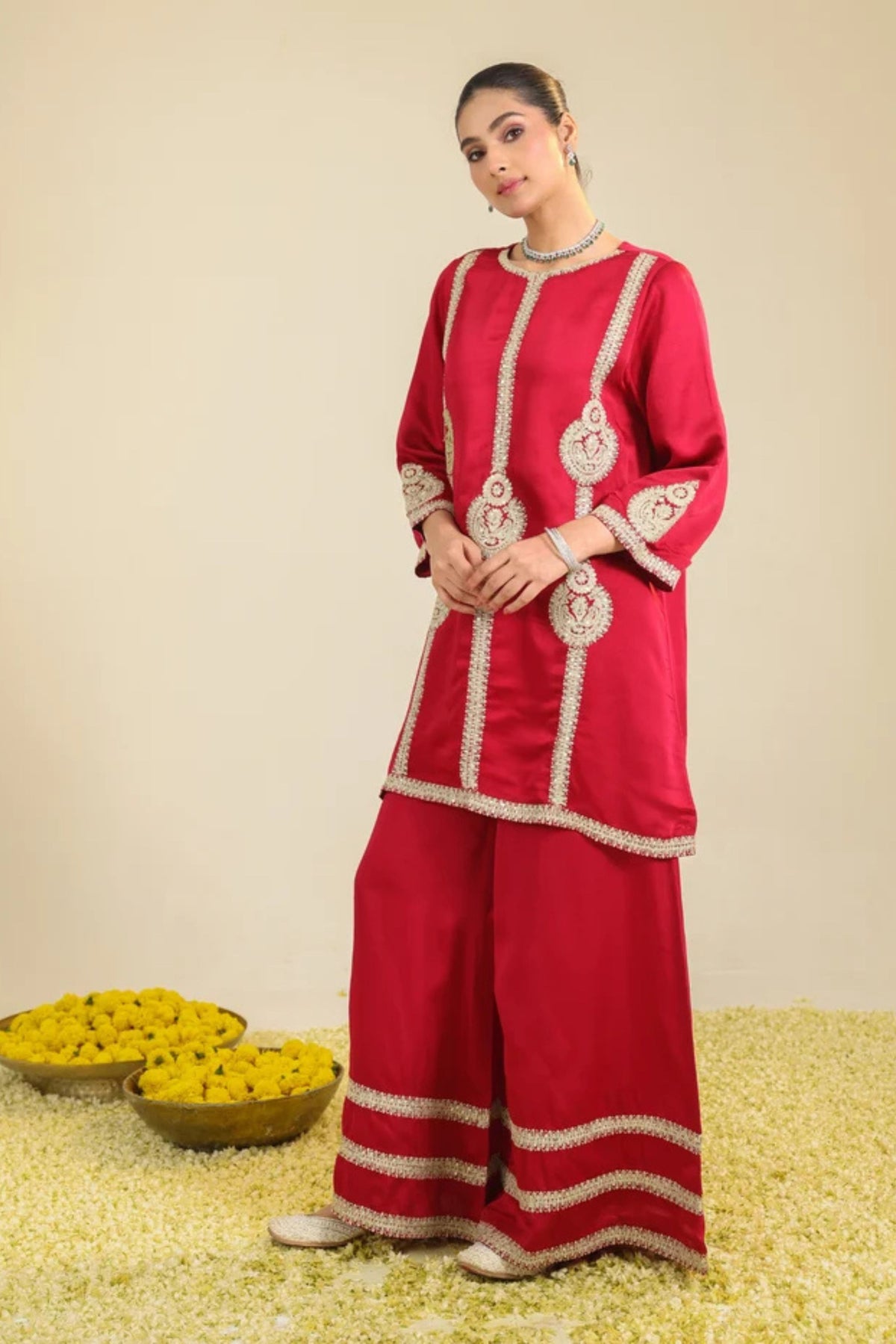Red Zainaa Kurta Set
