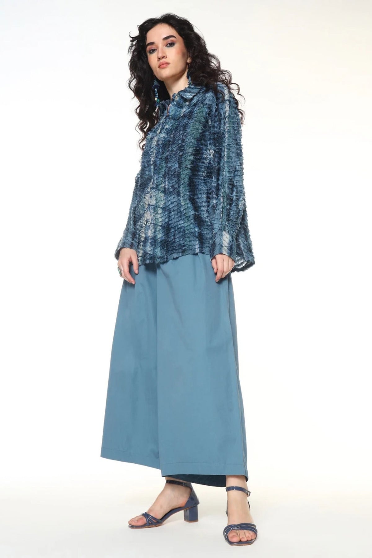 PETUNIA UNISEX SHIRT