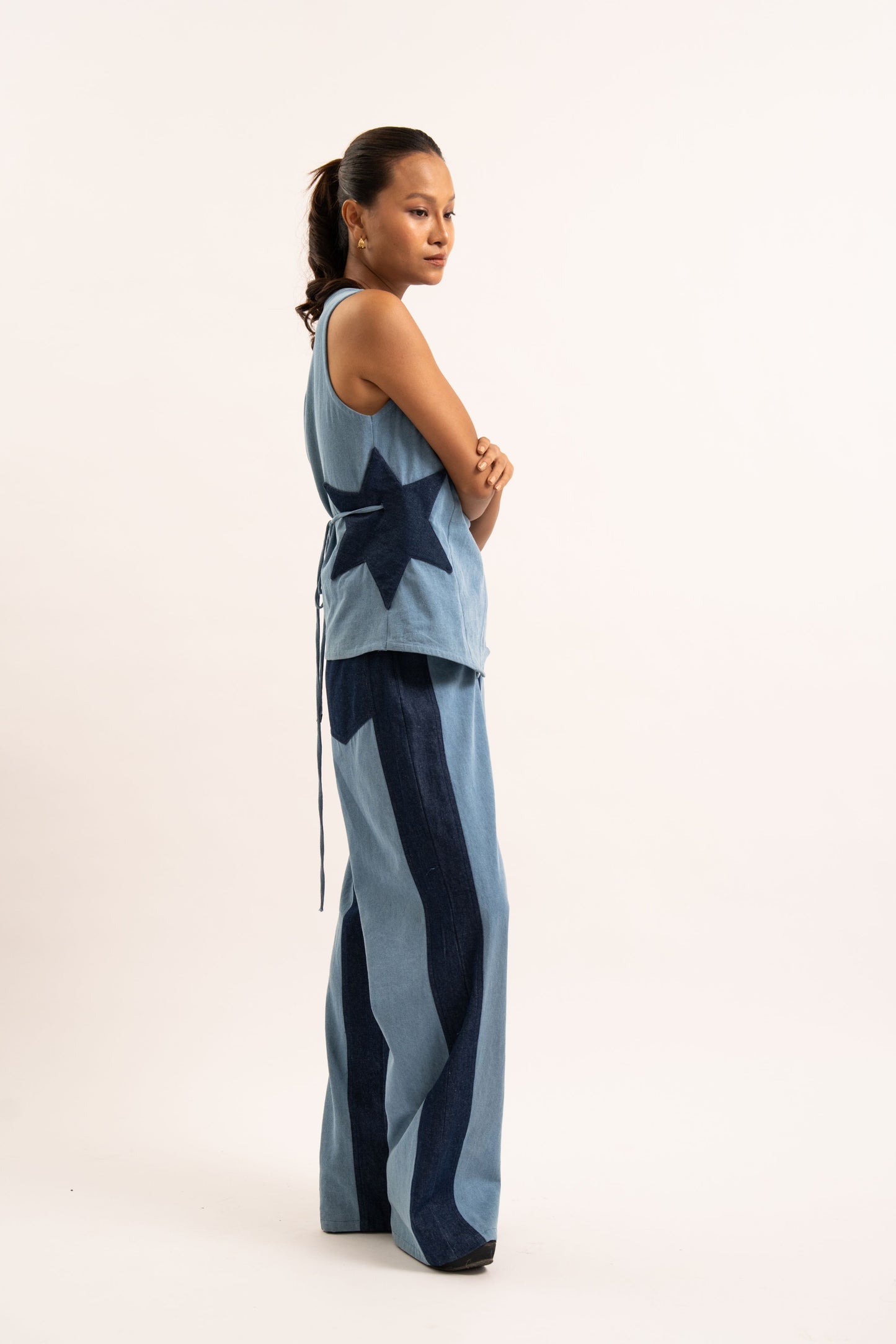 Star denim pants