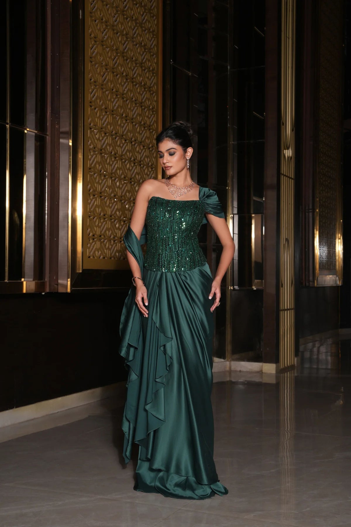 Mehreen Drape Set