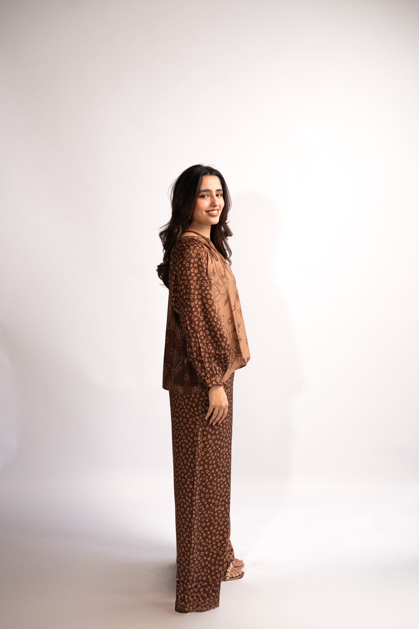 Safari balloon sleeve top