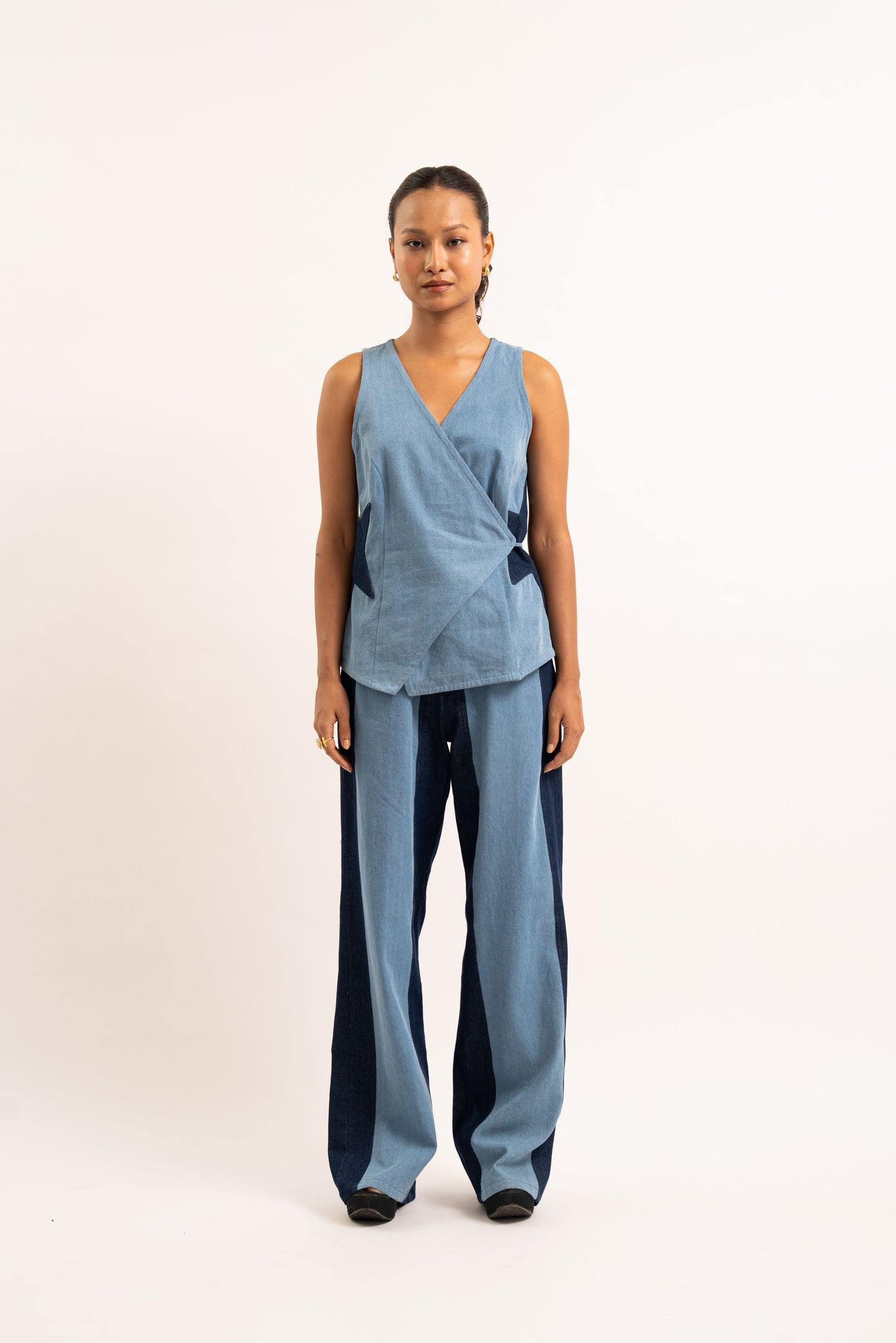 Star denim pants