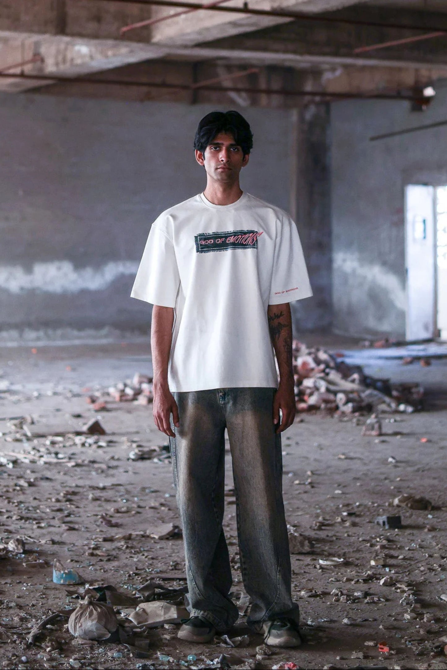 OVERLAP BOXY FIT TEE