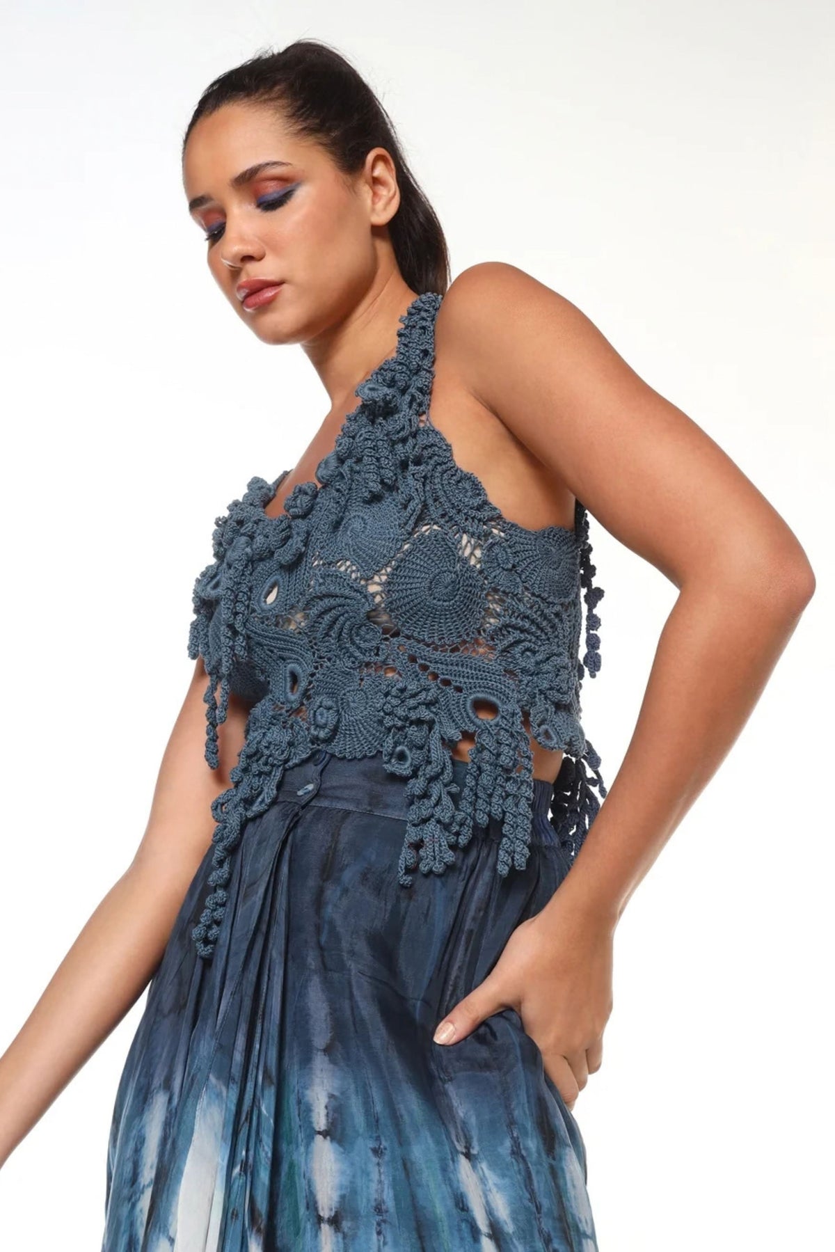 NOVA HAND CROCHET TOP