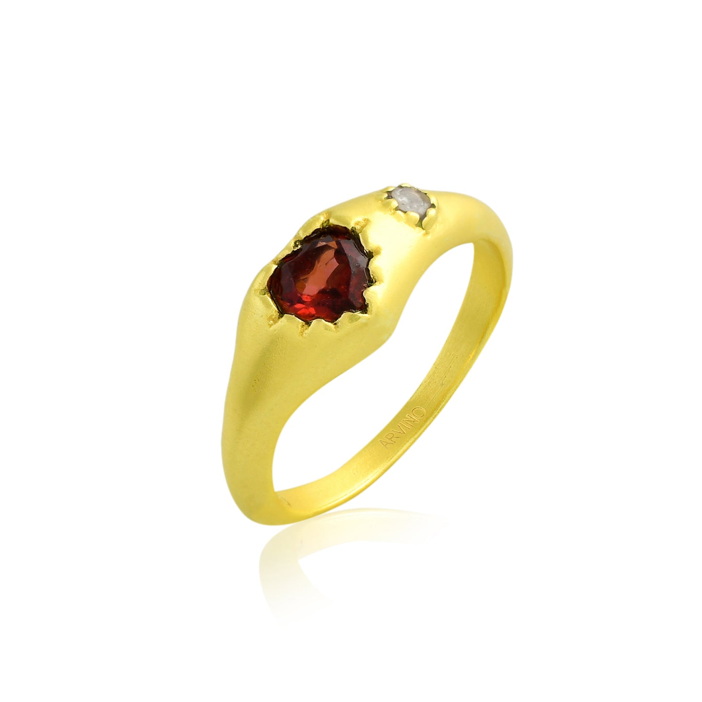 Garnet Amor Ring