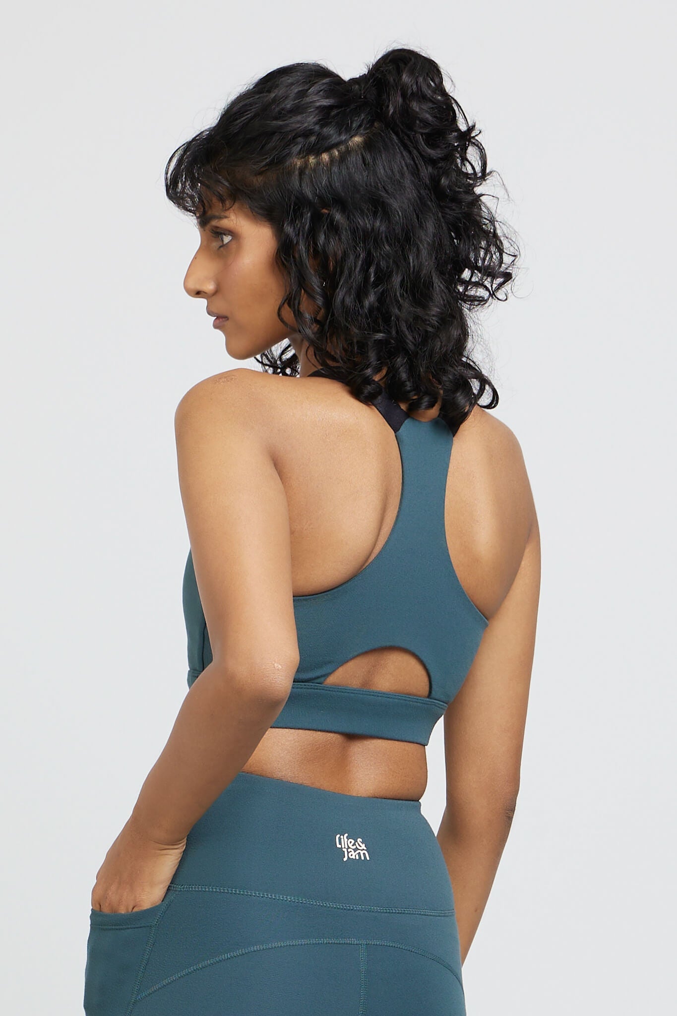 Adjustable Straps Sports Bra and Leggings - Jungle Green