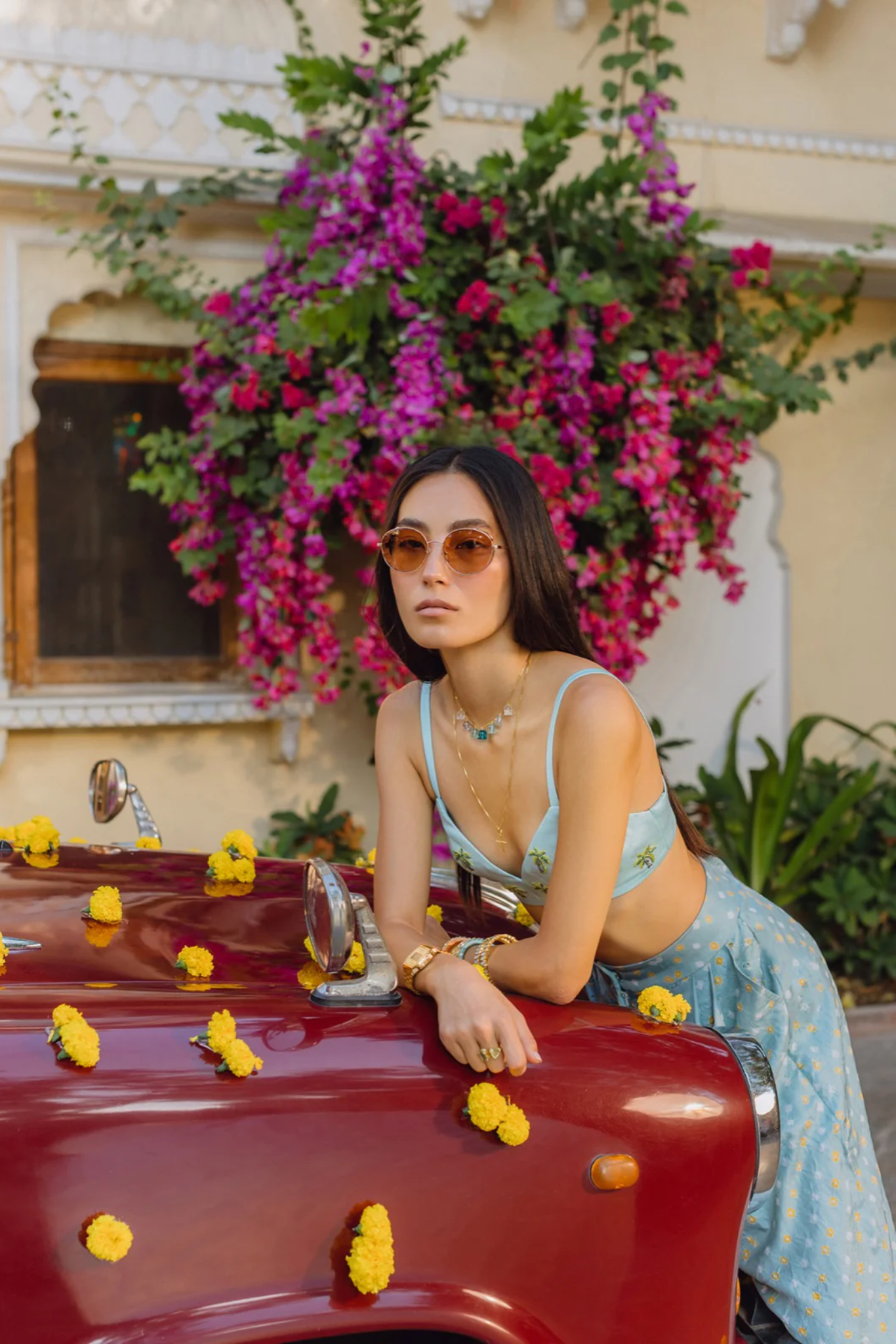 PALM TREES AND BANDHINI COORD