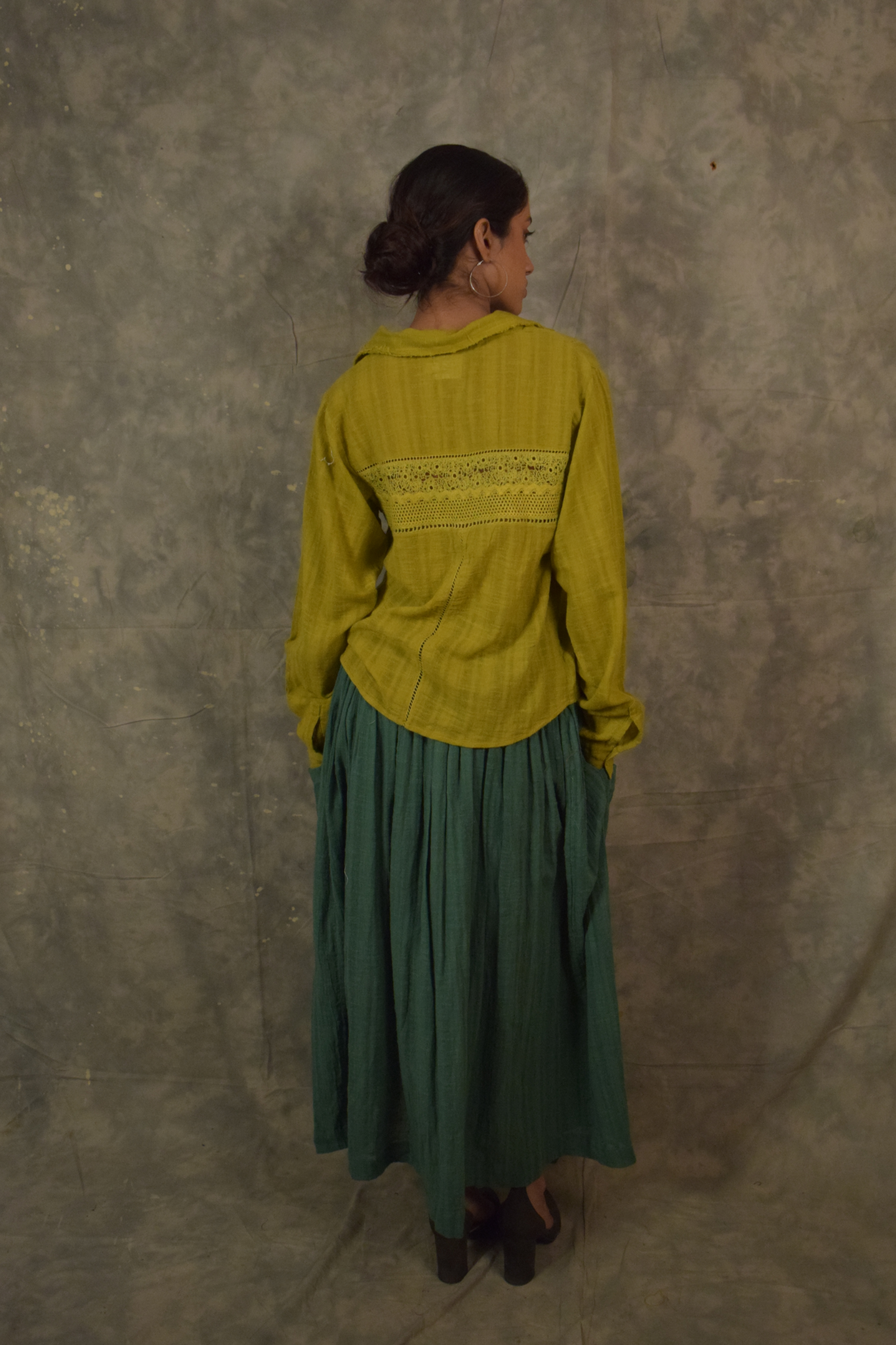 Aakar Shirt - Golden rods