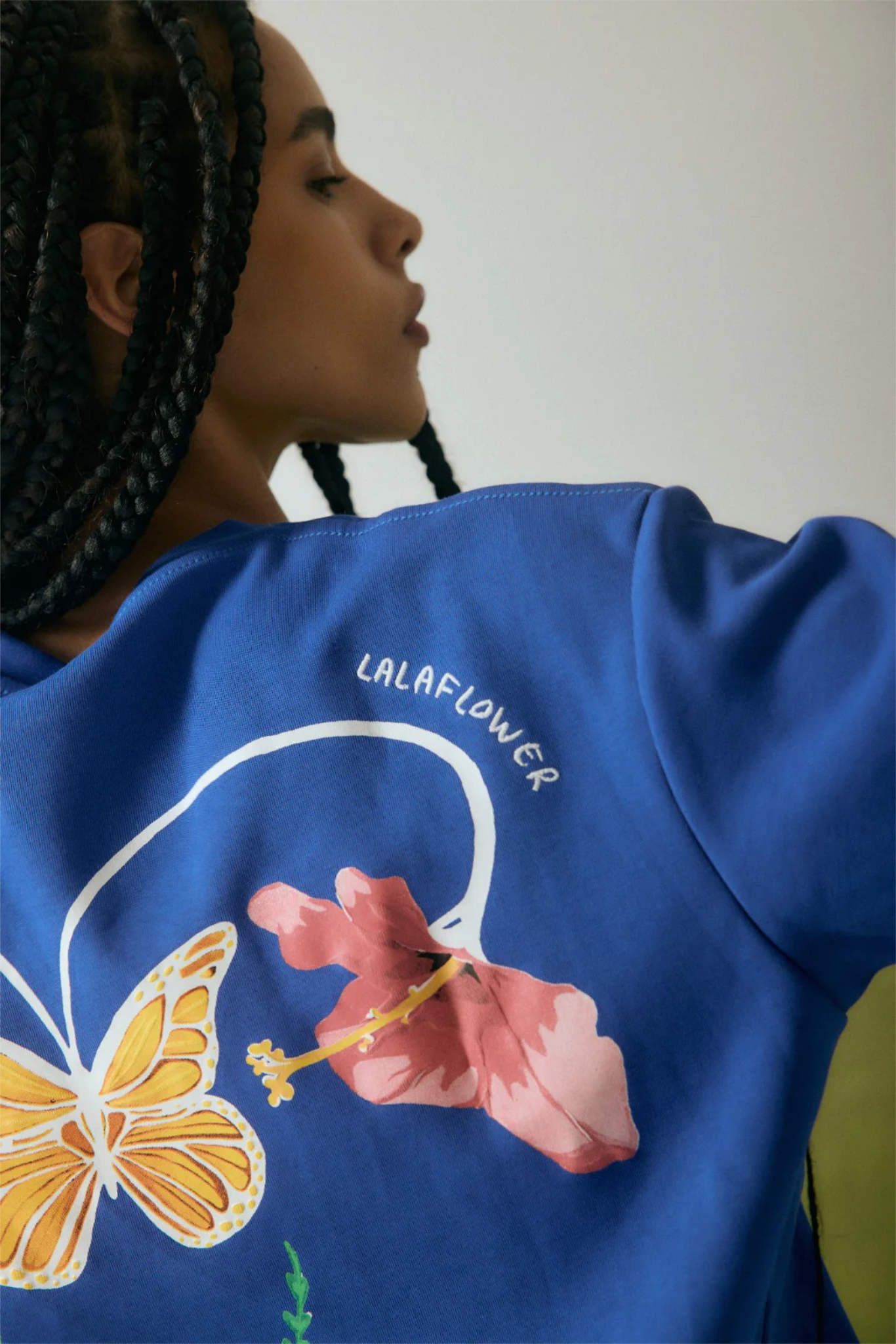 BLUE OVERSIZED T-SHIRT IN THE BUTTERFLY ANATOMY PRINT