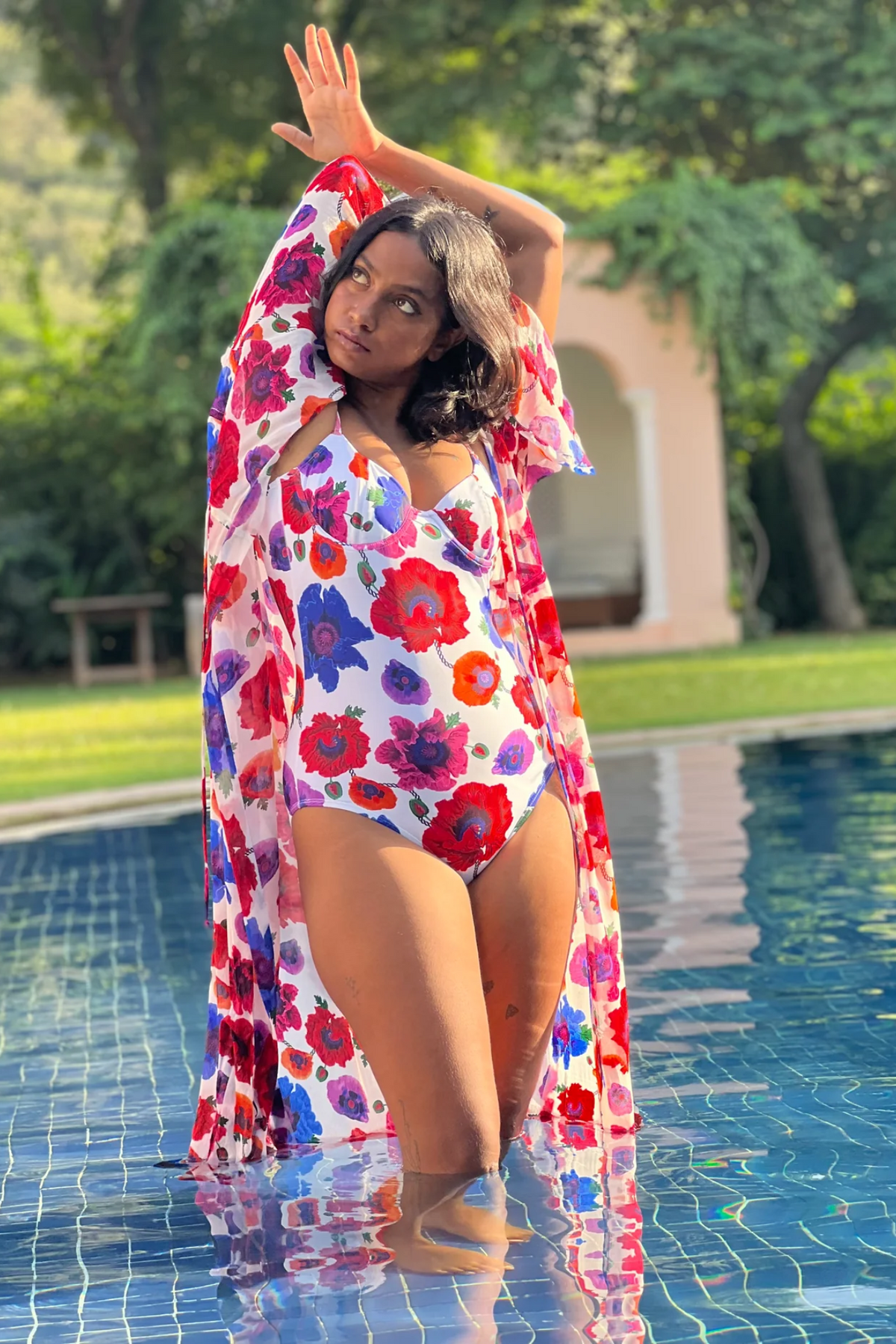 Kaftan with Drawstring Waist - Poppy White