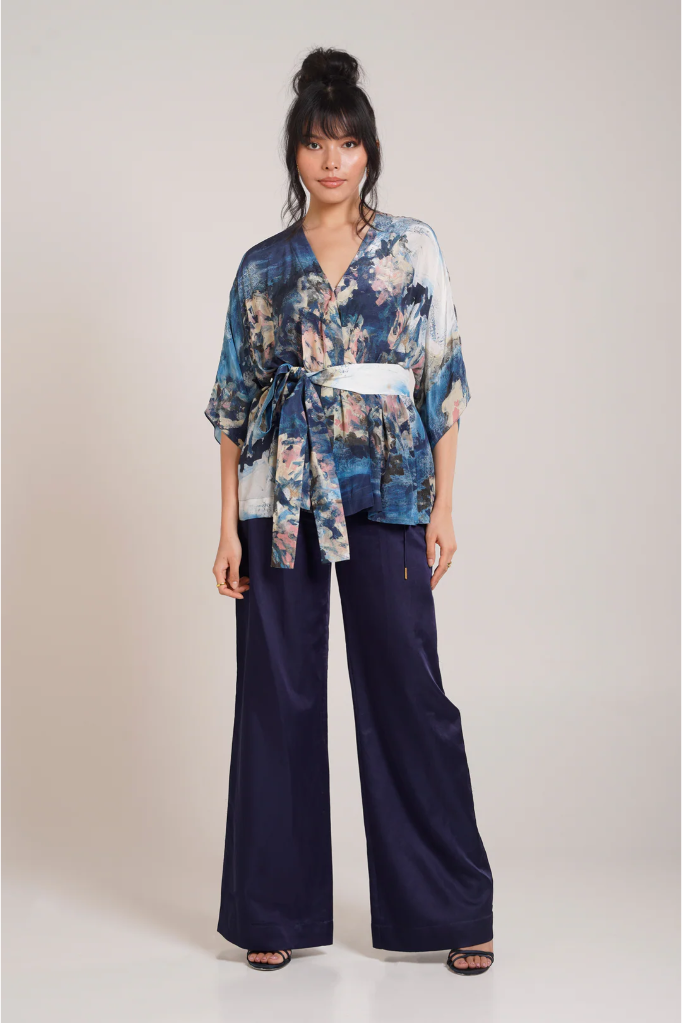 Nuri Wrap Top Set