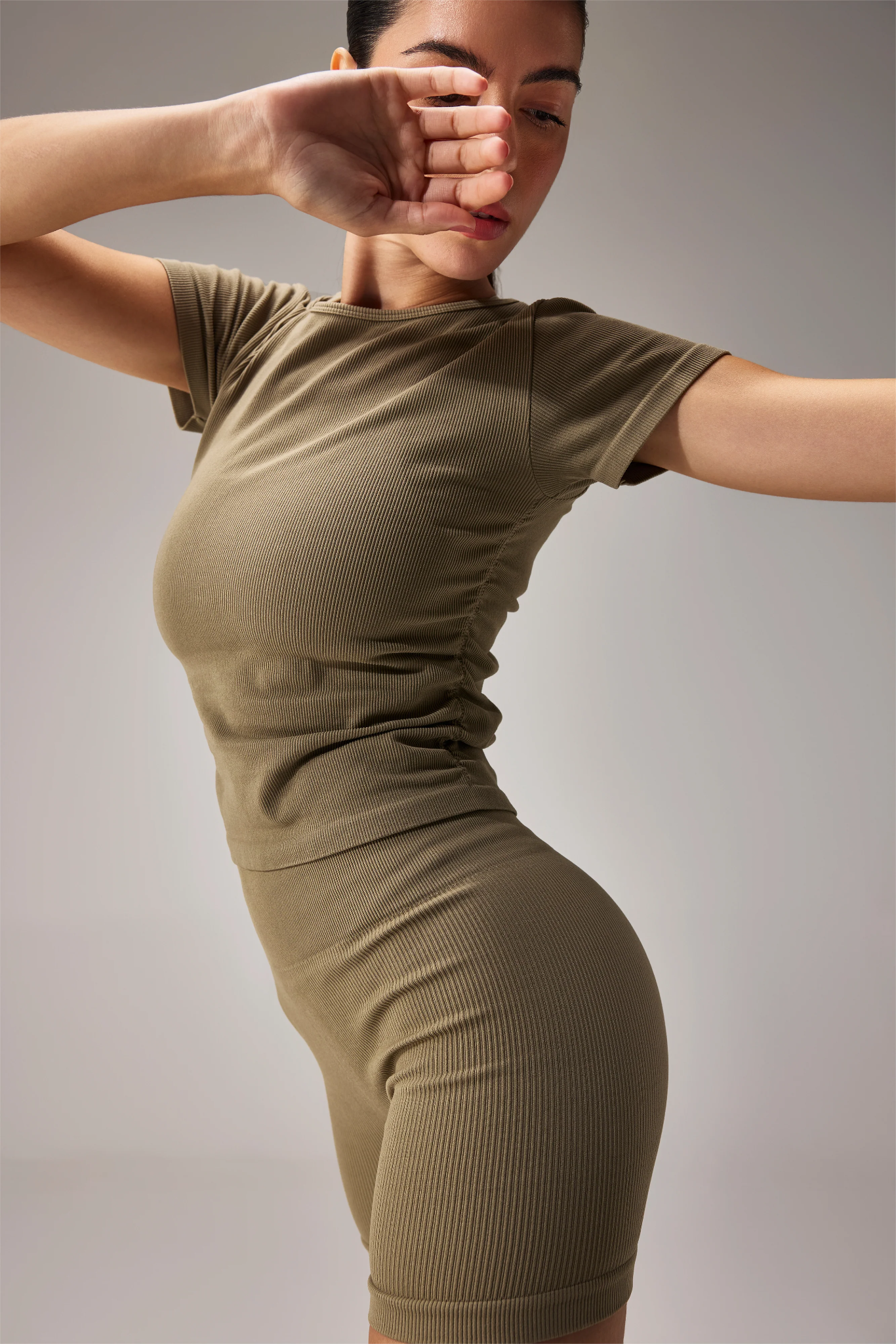 SEAMLESS TSHIRT - LALA GREEN