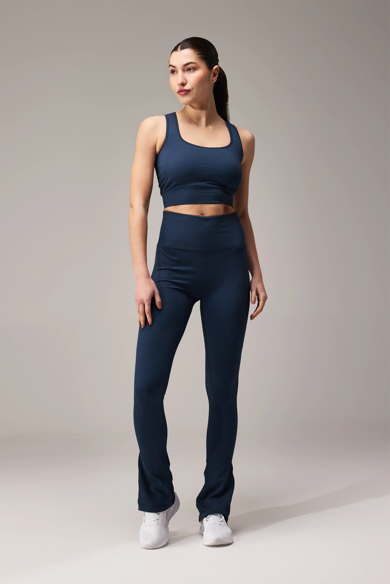 SEAMLESS FLARE PANTS - NAVY BLUE