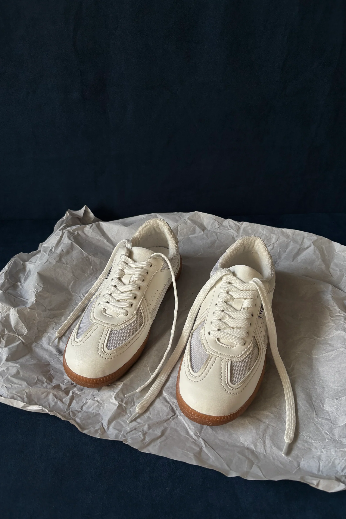 Crema - Women