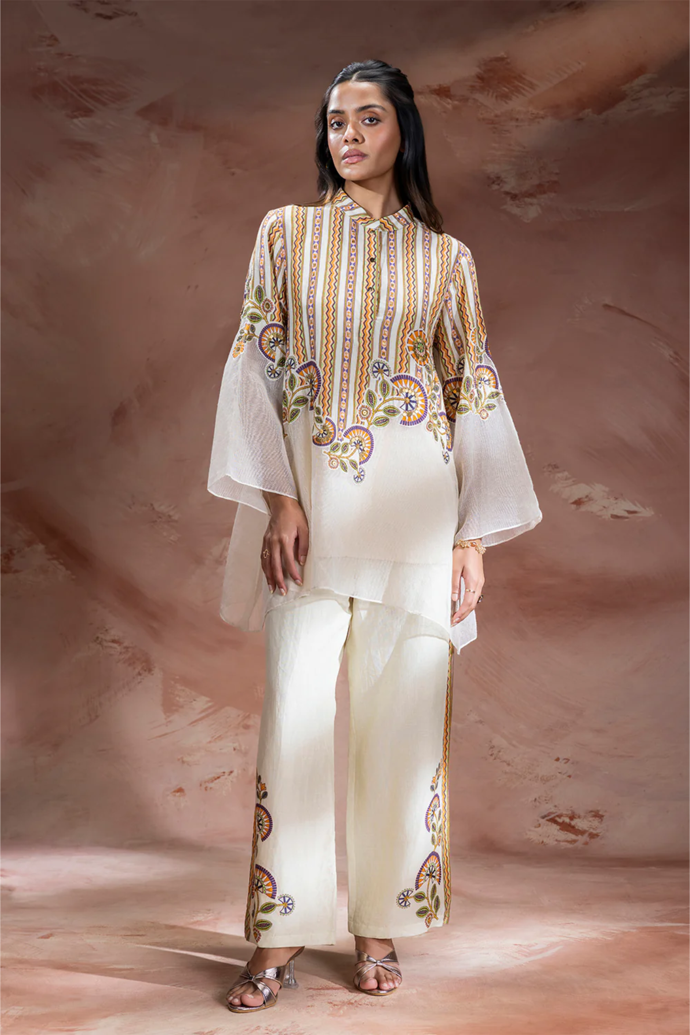 Nooma Embellished Kurta and Pants