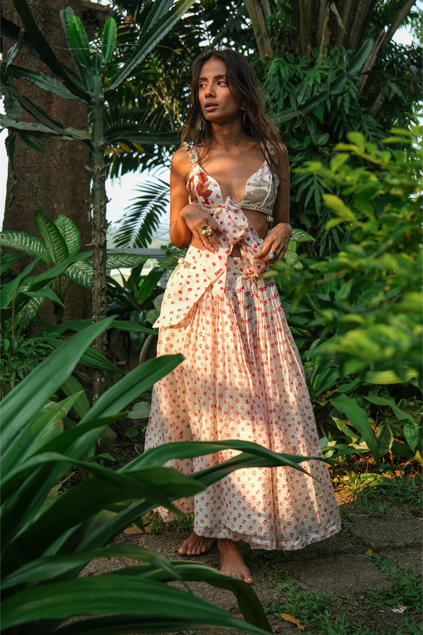 IVORY SEA SHELL COORD