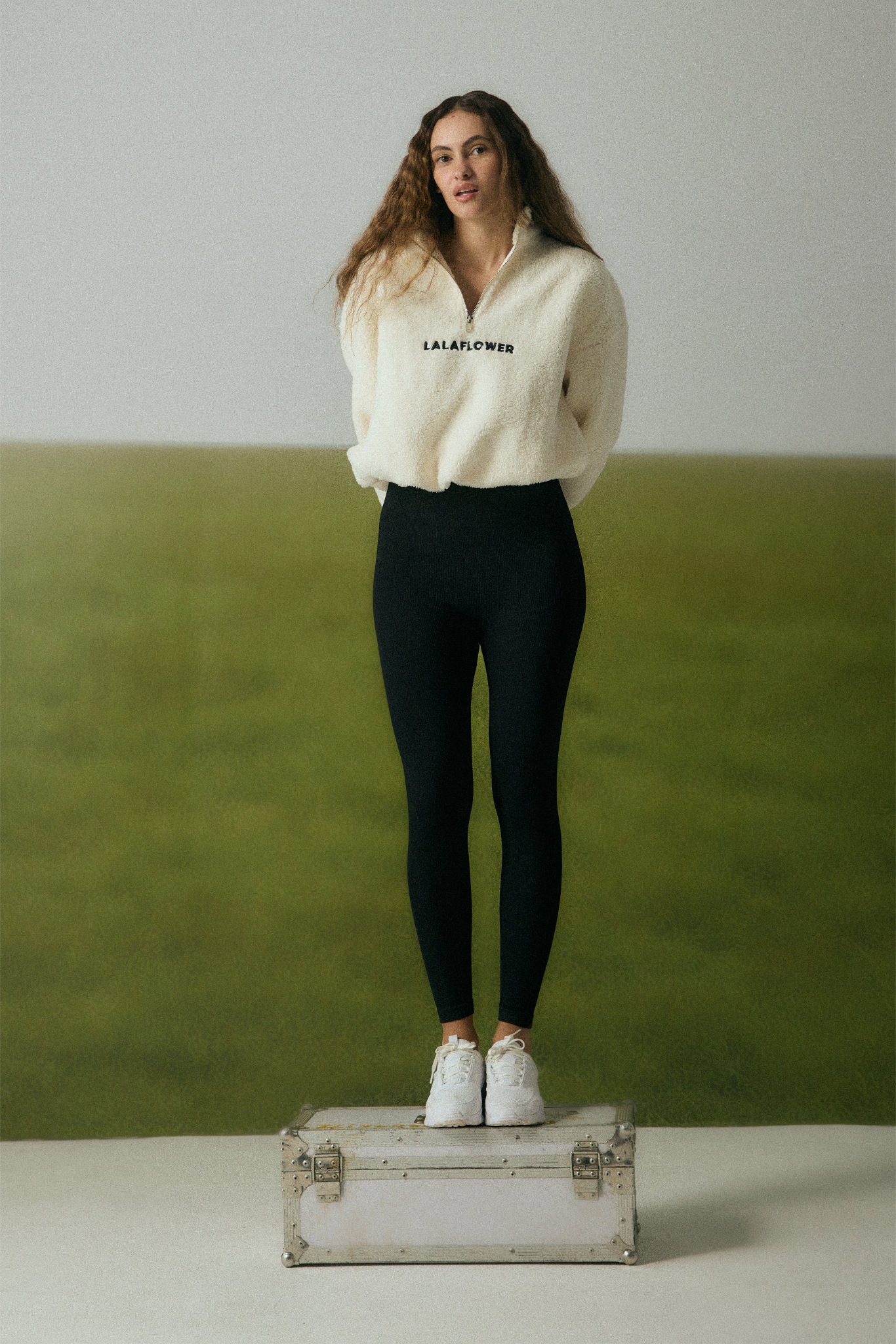 SNOW WHITE OVERSIZED SHERPA JUMPER