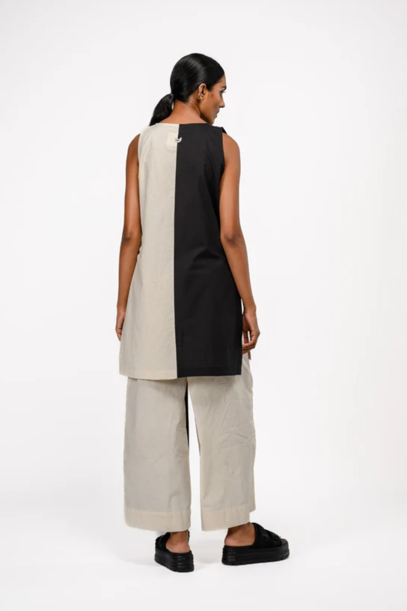 Duality Geo Pants Set