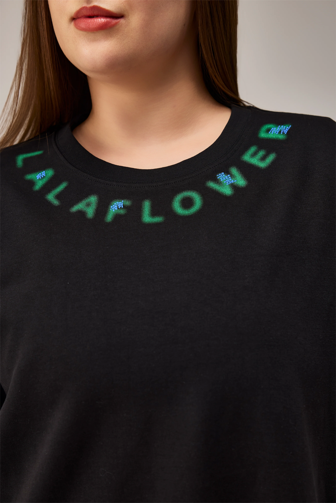 BLACK OVERSIZED T-SHIRT WITH COLLAR DETAIL