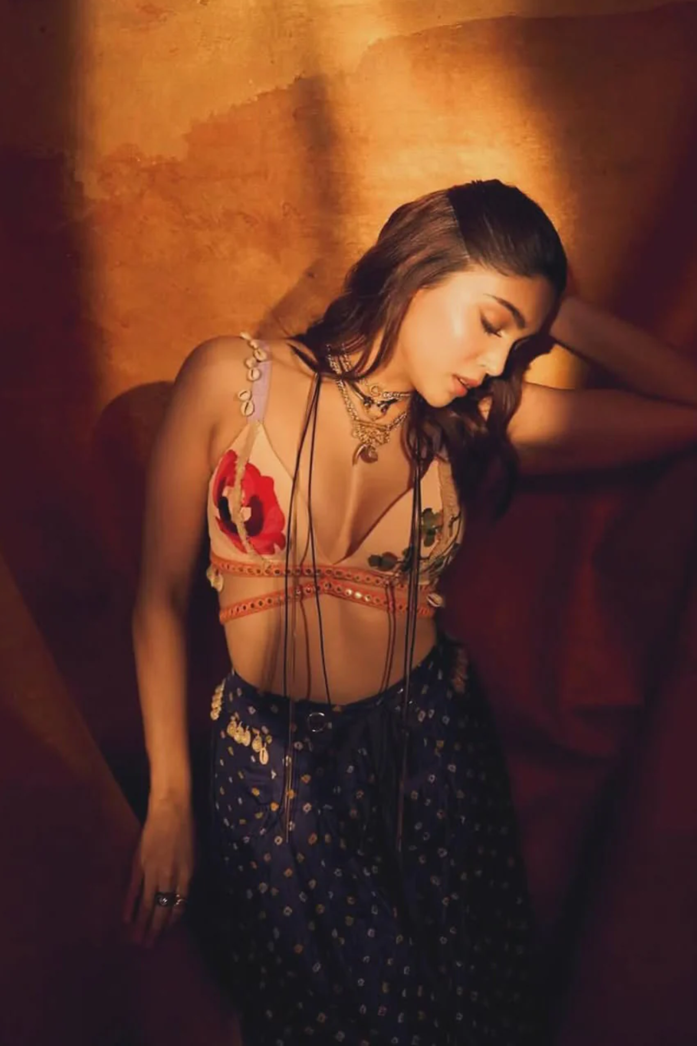 NAVY BANDHINI TROUSERS, A RED FLOWER, SHELLS
