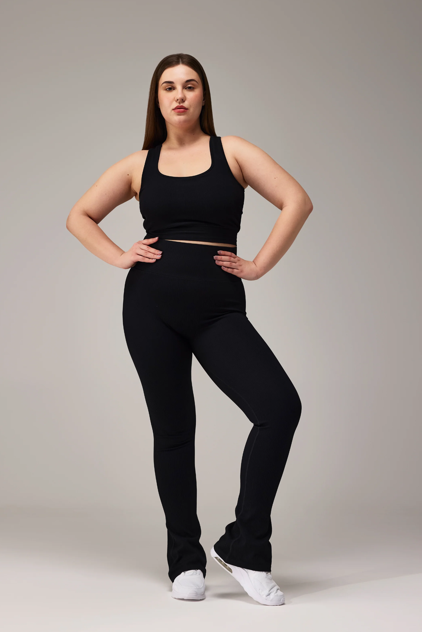 SEAMLESS PADDED BRA - BLACK