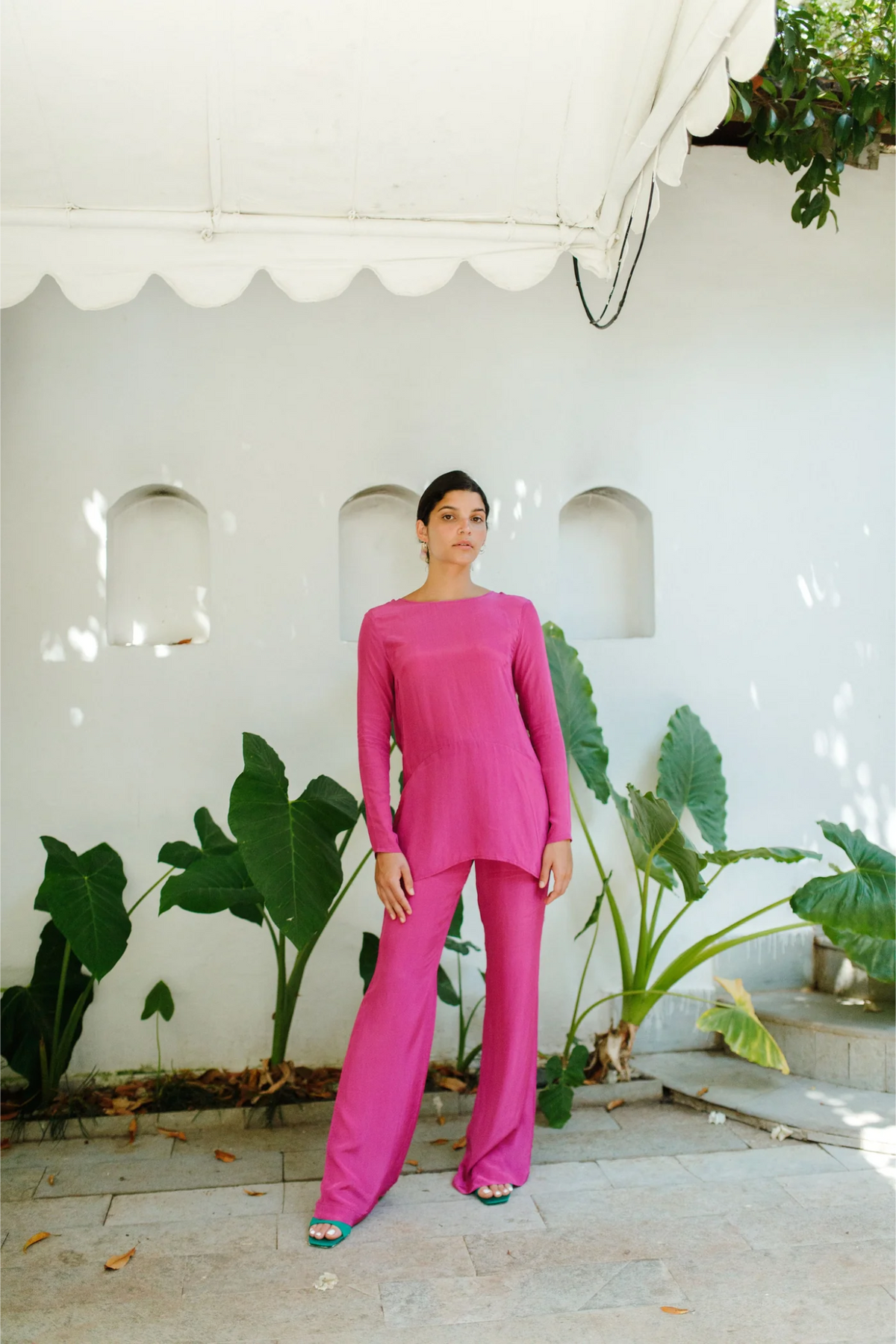 Magenta Plunge Back Top With Handcrafted Tie-Ups