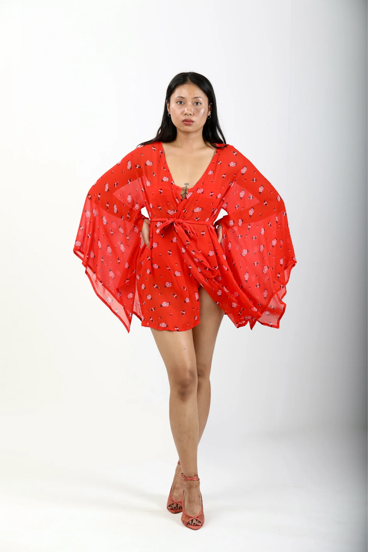 Butterfly Sleeve Short Kaftan - Carnations