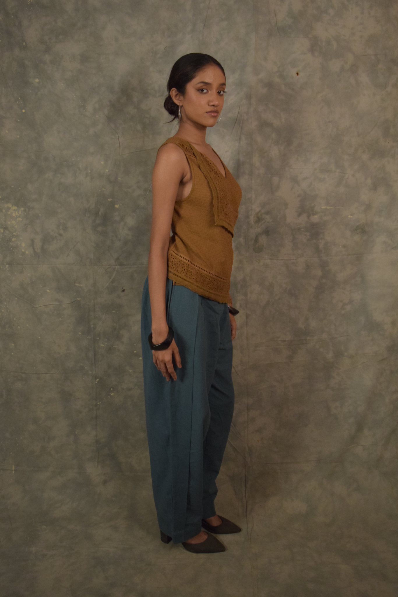 Quiet Knot top - Pine