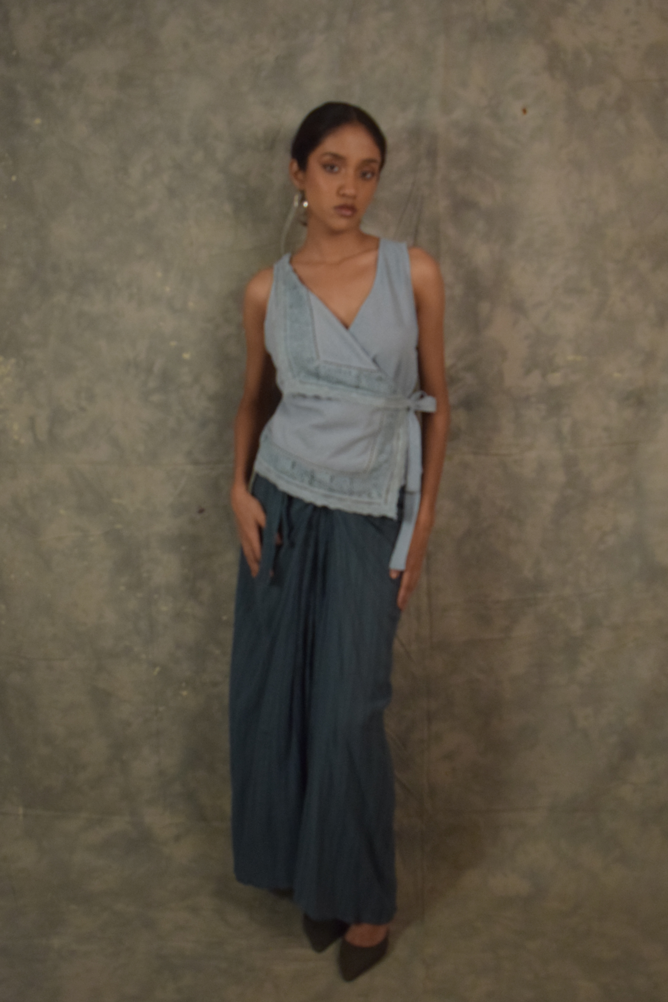 Quiet Knot top - Sky