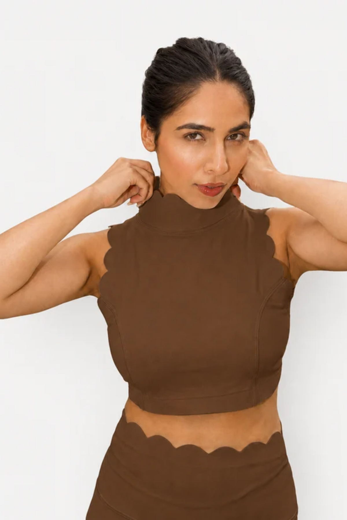 The Scallop High Neck Set in Caramel Brown