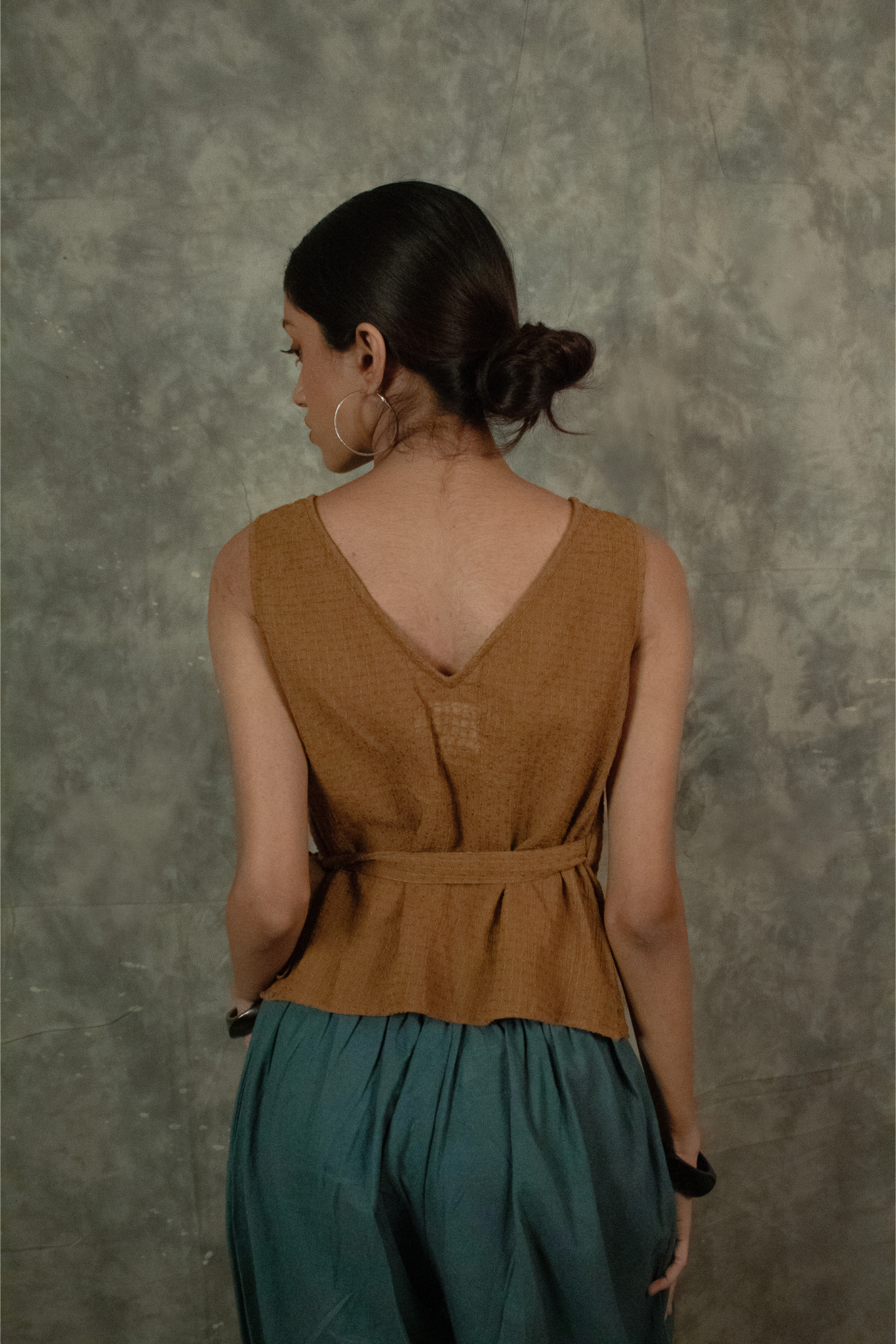 Quiet Knot top - Pine