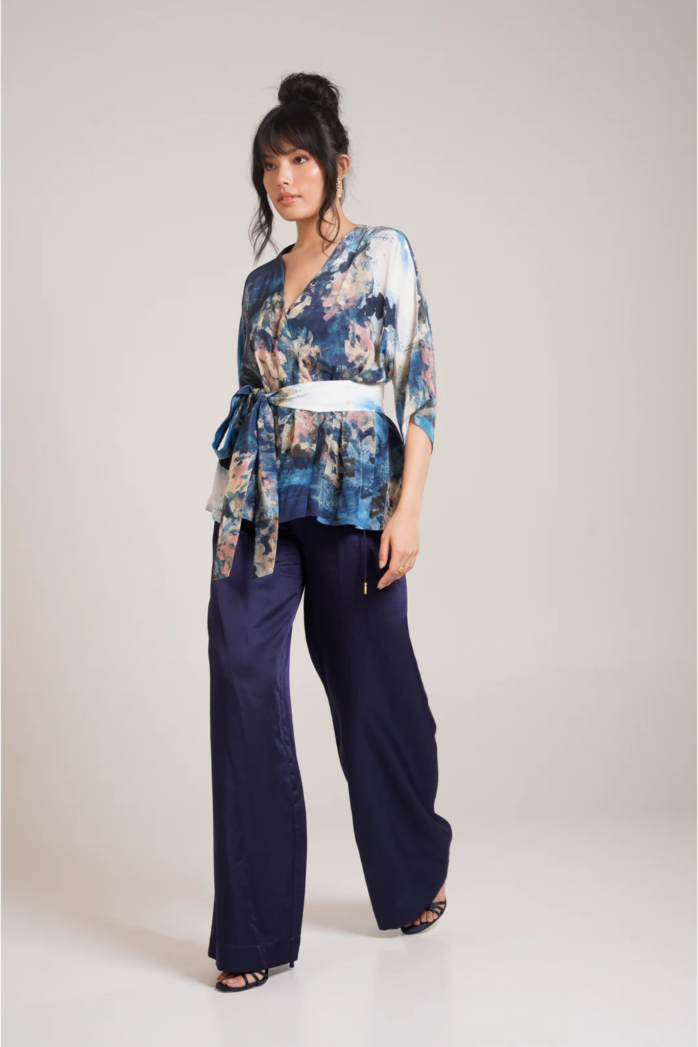 Nuri Wrap Top Set