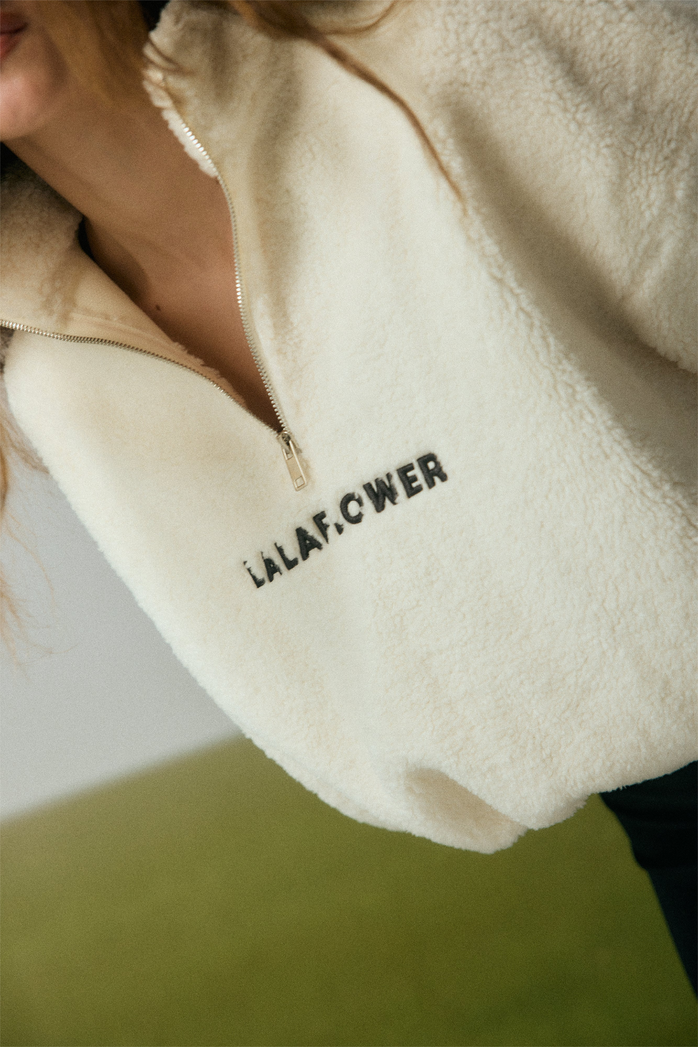 SNOW WHITE OVERSIZED SHERPA JUMPER